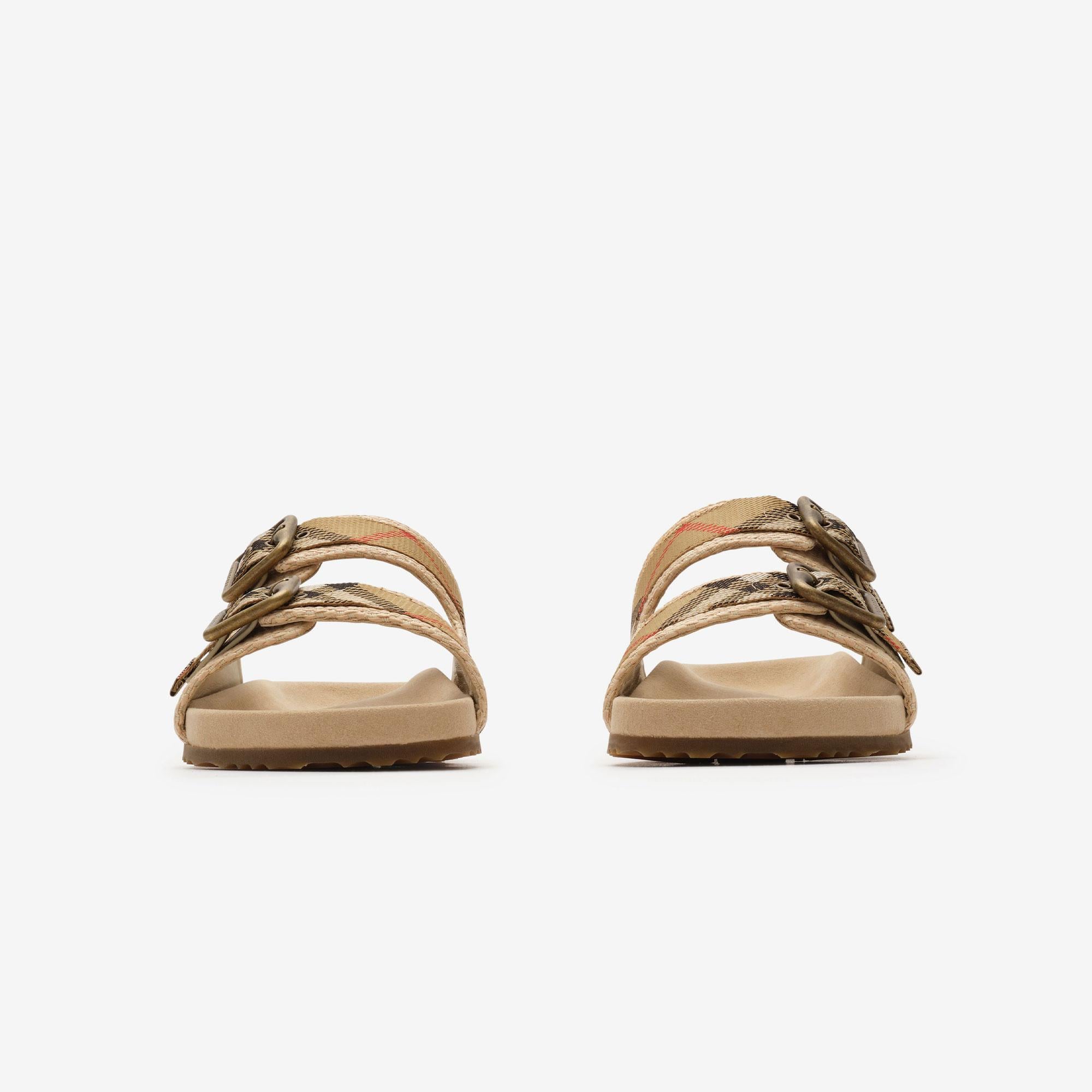 Burberry Raffia-Effect Urchin Kadın Bej Terlik