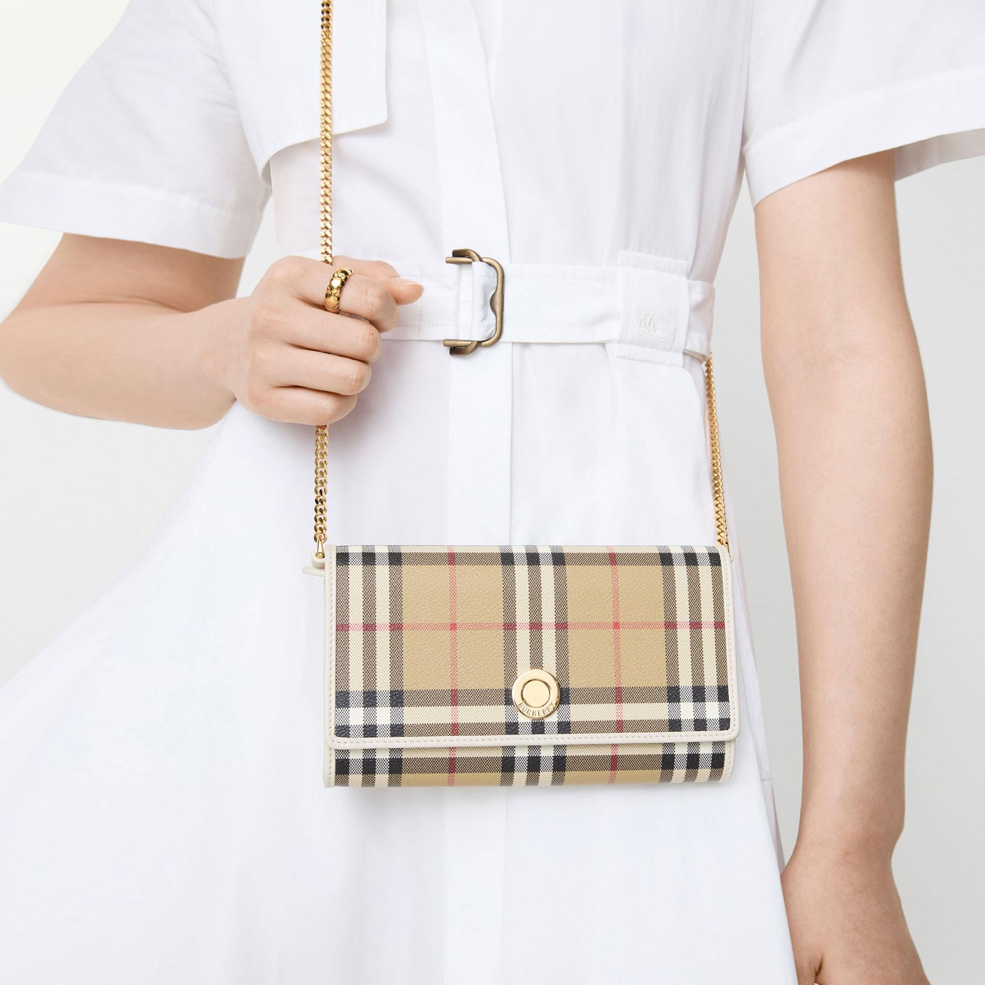 Burberry Check Chain Strap Kadın Bej Cüzdan