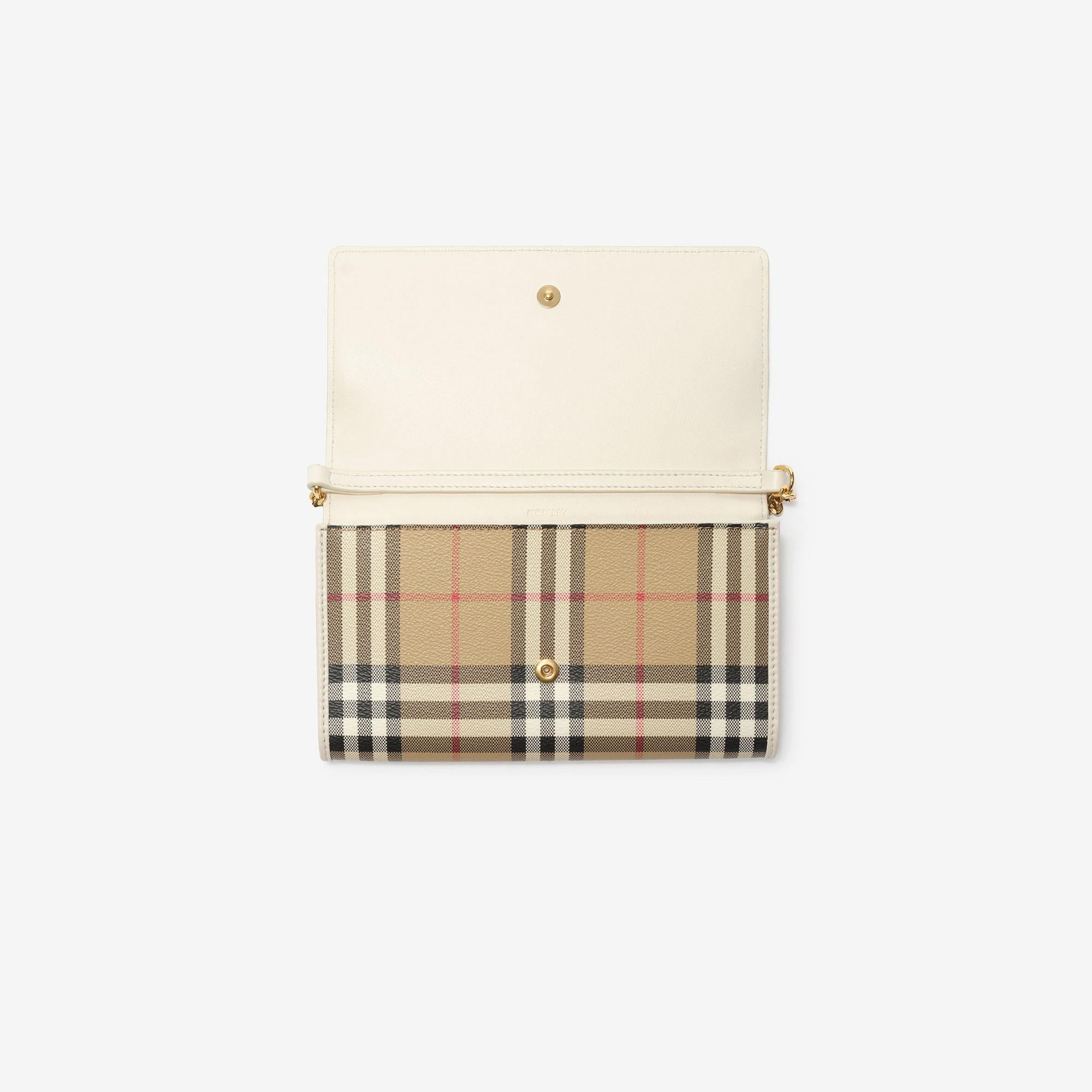 Burberry Check Chain Strap Kadın Bej Cüzdan