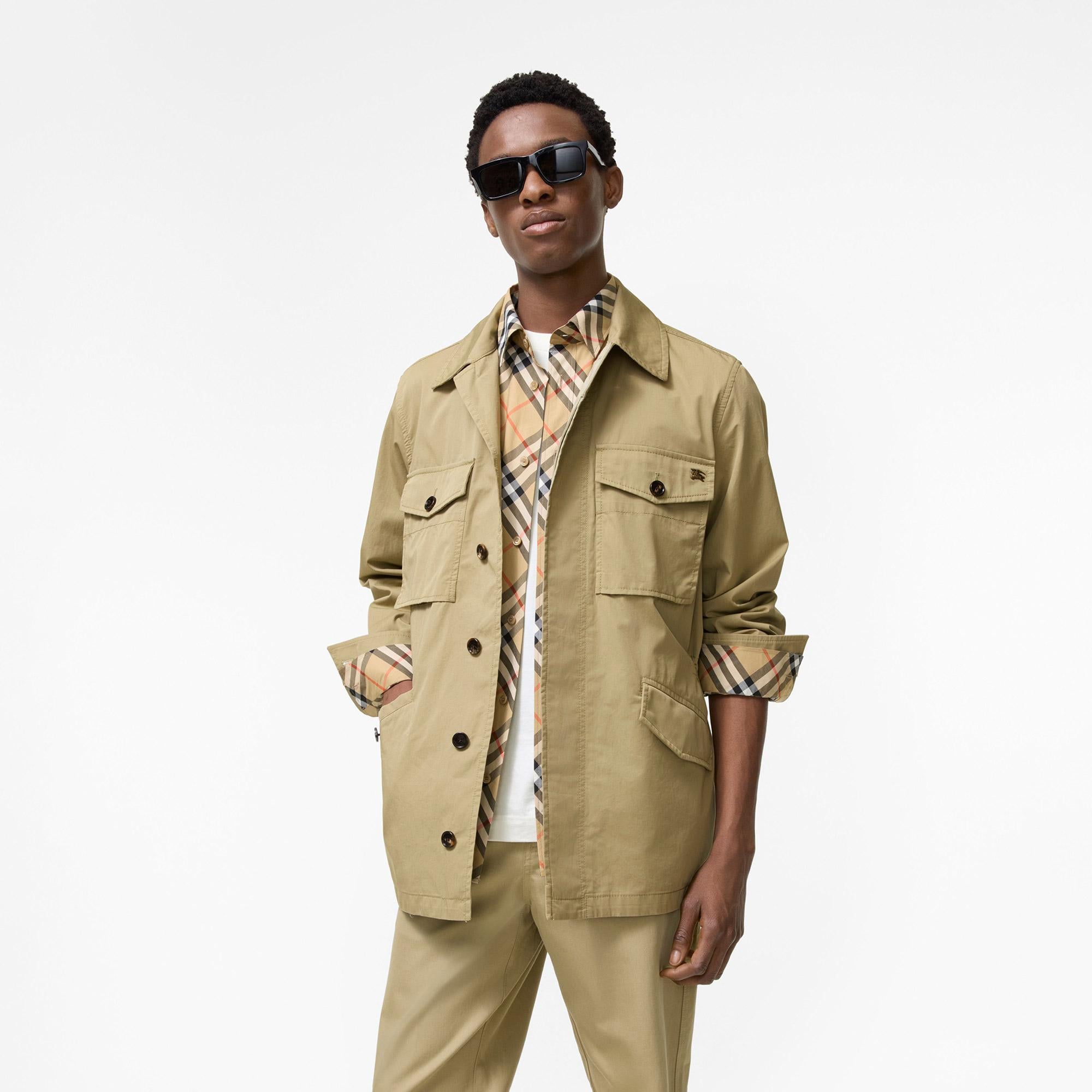 Burberry Erkek Bej Mont