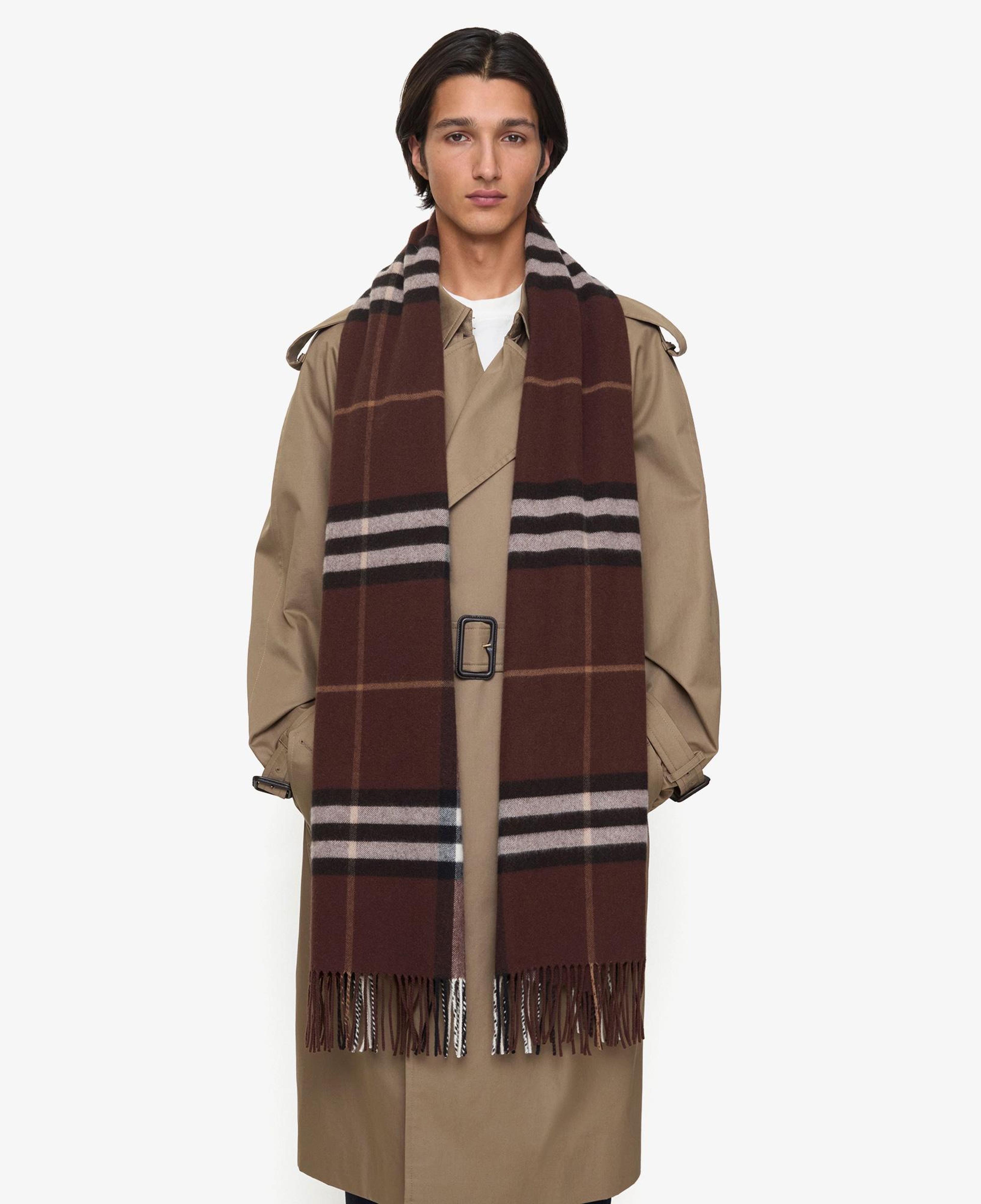 Burberry Washed Giant Kadın Kahverengi Atkı
