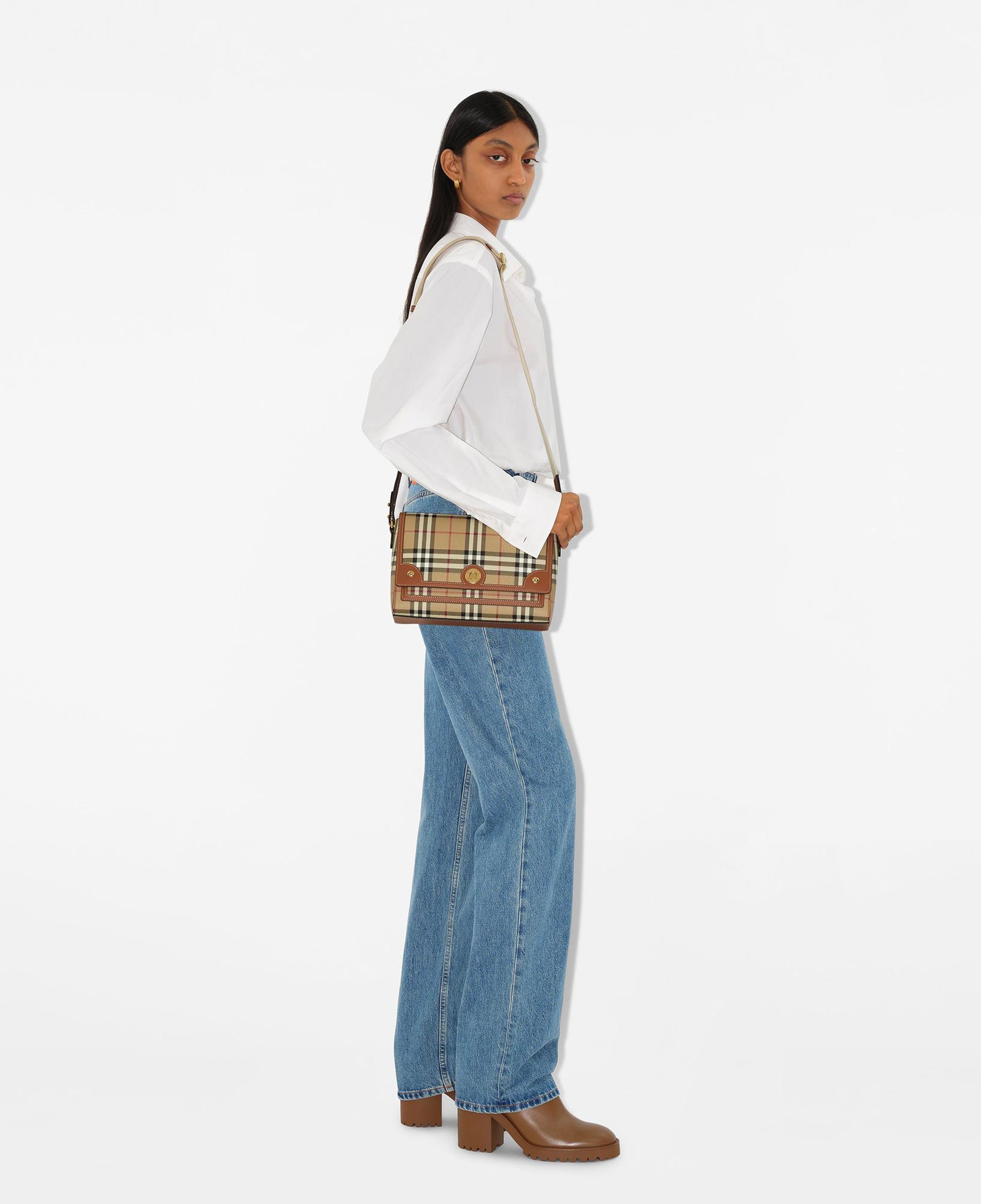Burberry Note Kadın Bej El Çantası
