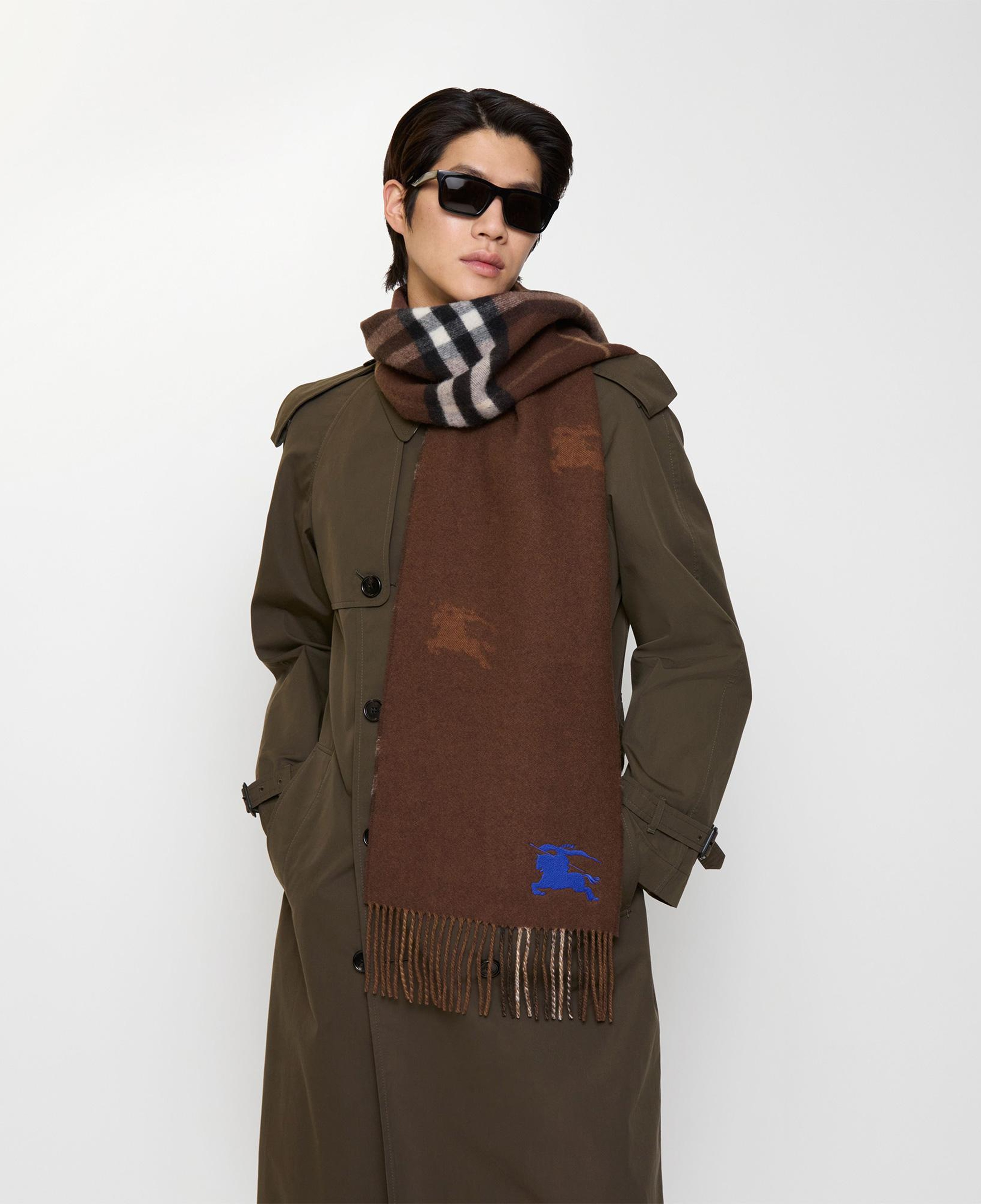 Burberry Ekd Jacq Kadın Kahverengi Atkı