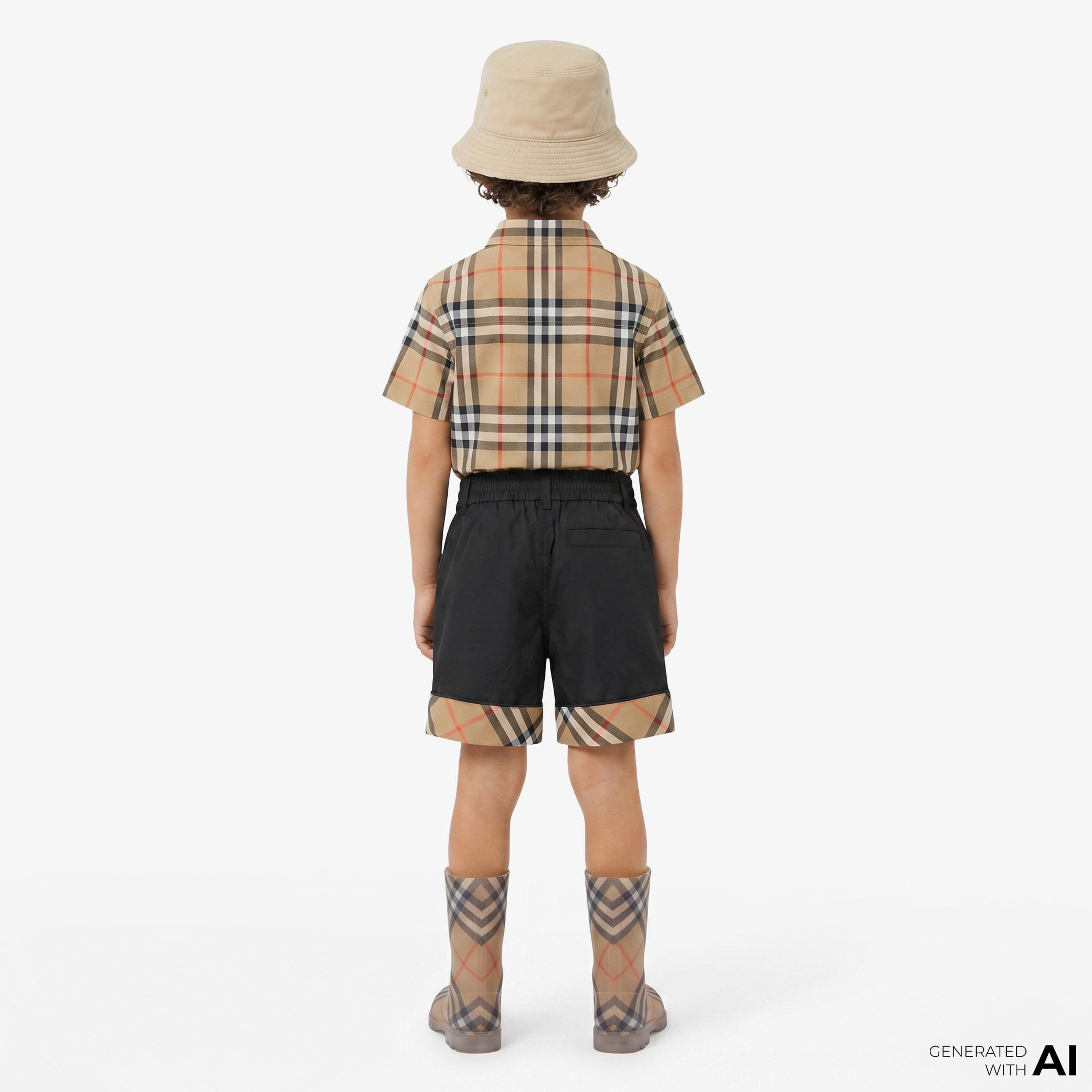 Burberry Oscar Check Çocuk Siyah Şort