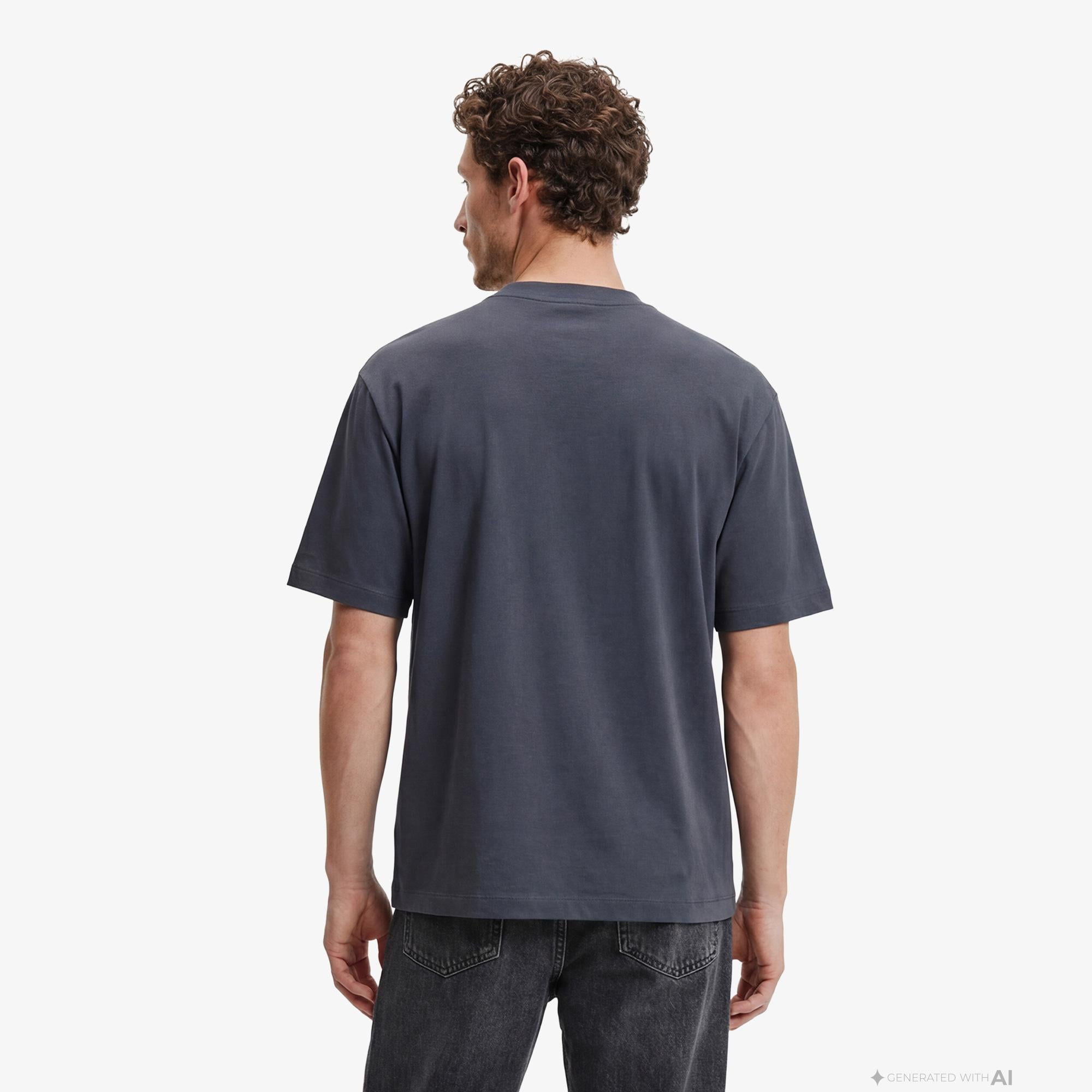 Calvin Klein Releaxed Standard Logo Crewnk Erkek Lacivert T-Shirt