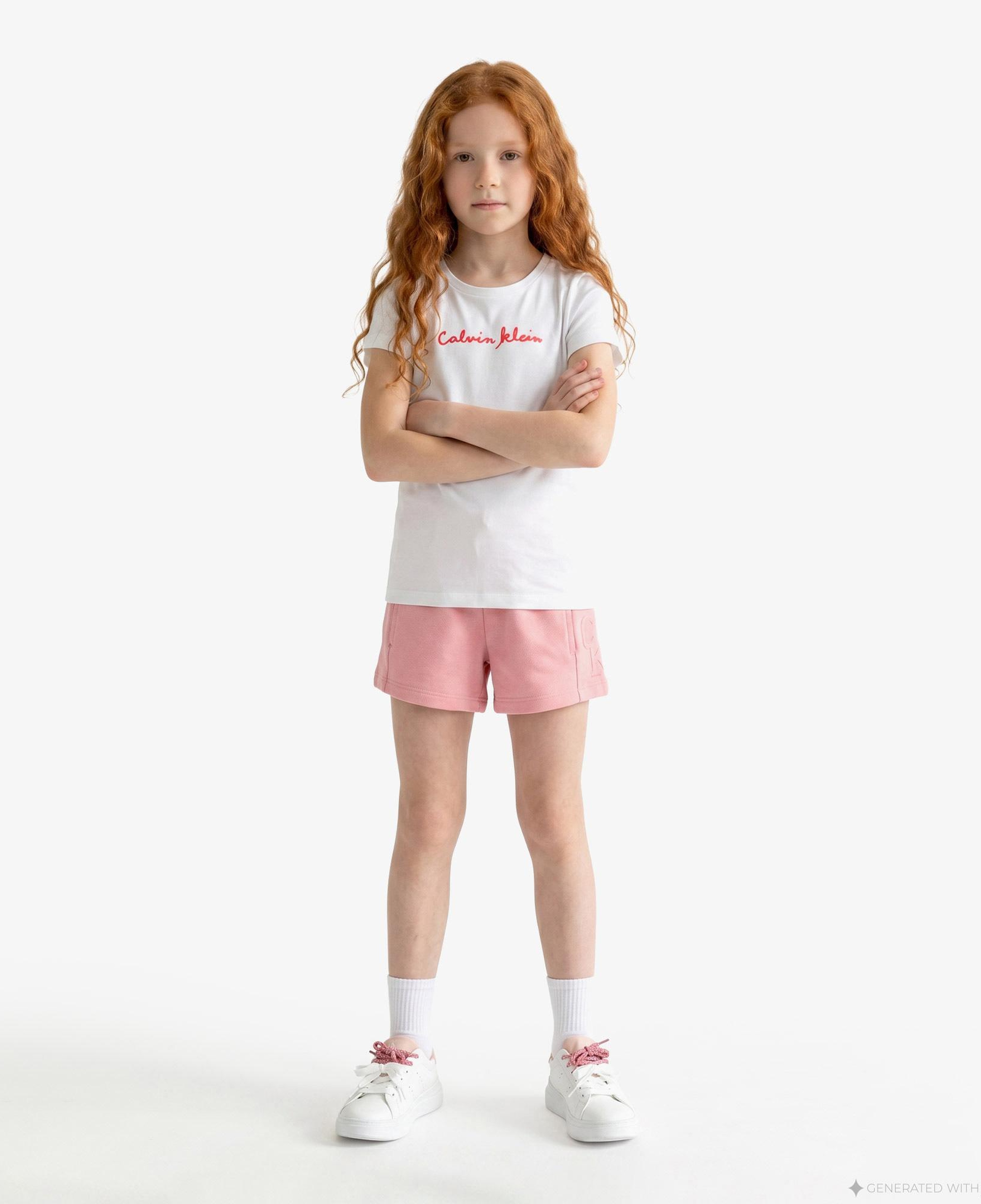 Calvin Klein Script Logo Slim Çocuk Beyaz T-Shirt