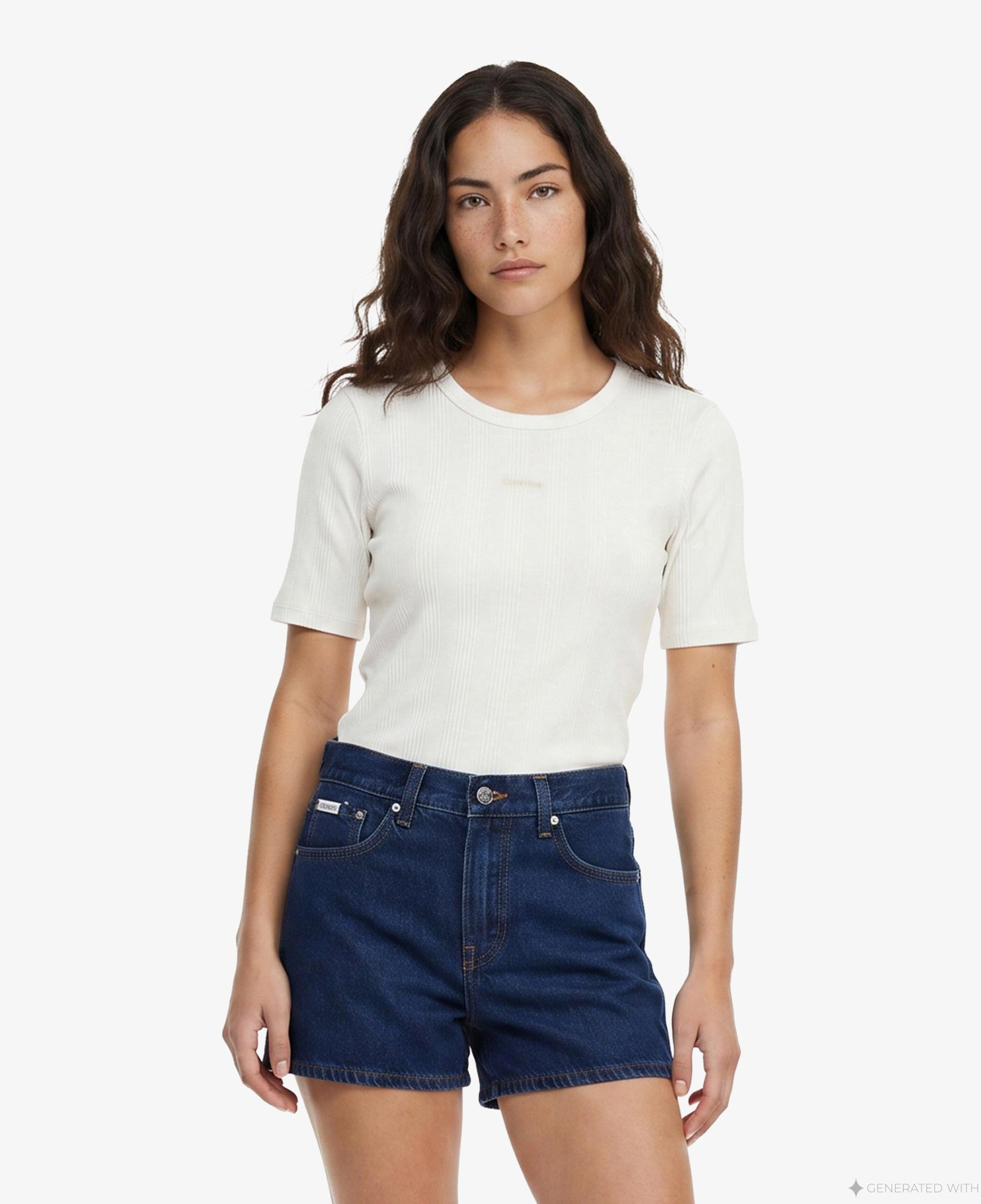 Calvin Klein Varigated Nano Logo Cneck Kadın Beyaz T-Shirt