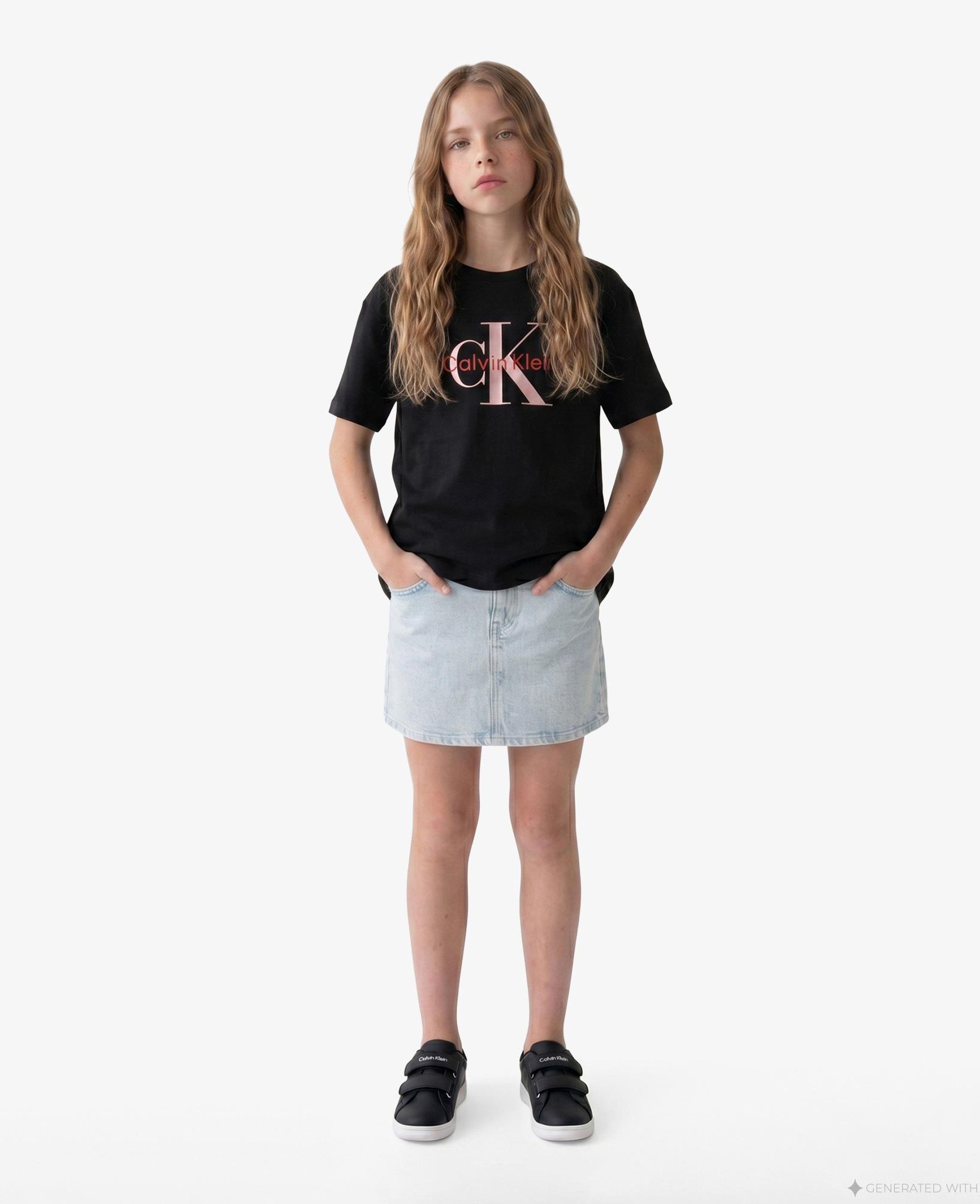 Calvin Klein Seasonal Monologo Çocuk Siyah T-Shirt