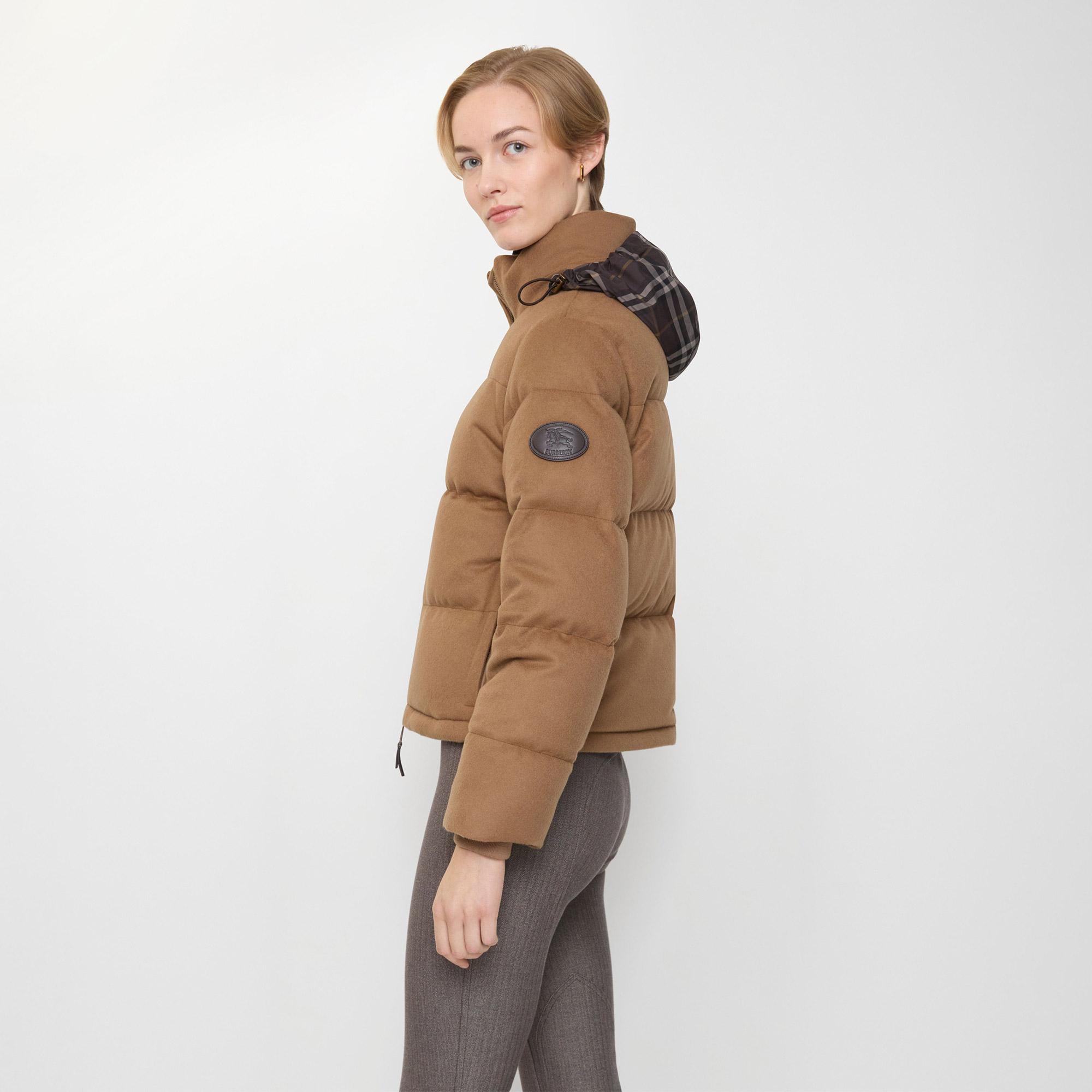 Burberry Ambleside Kadın Bej Mont