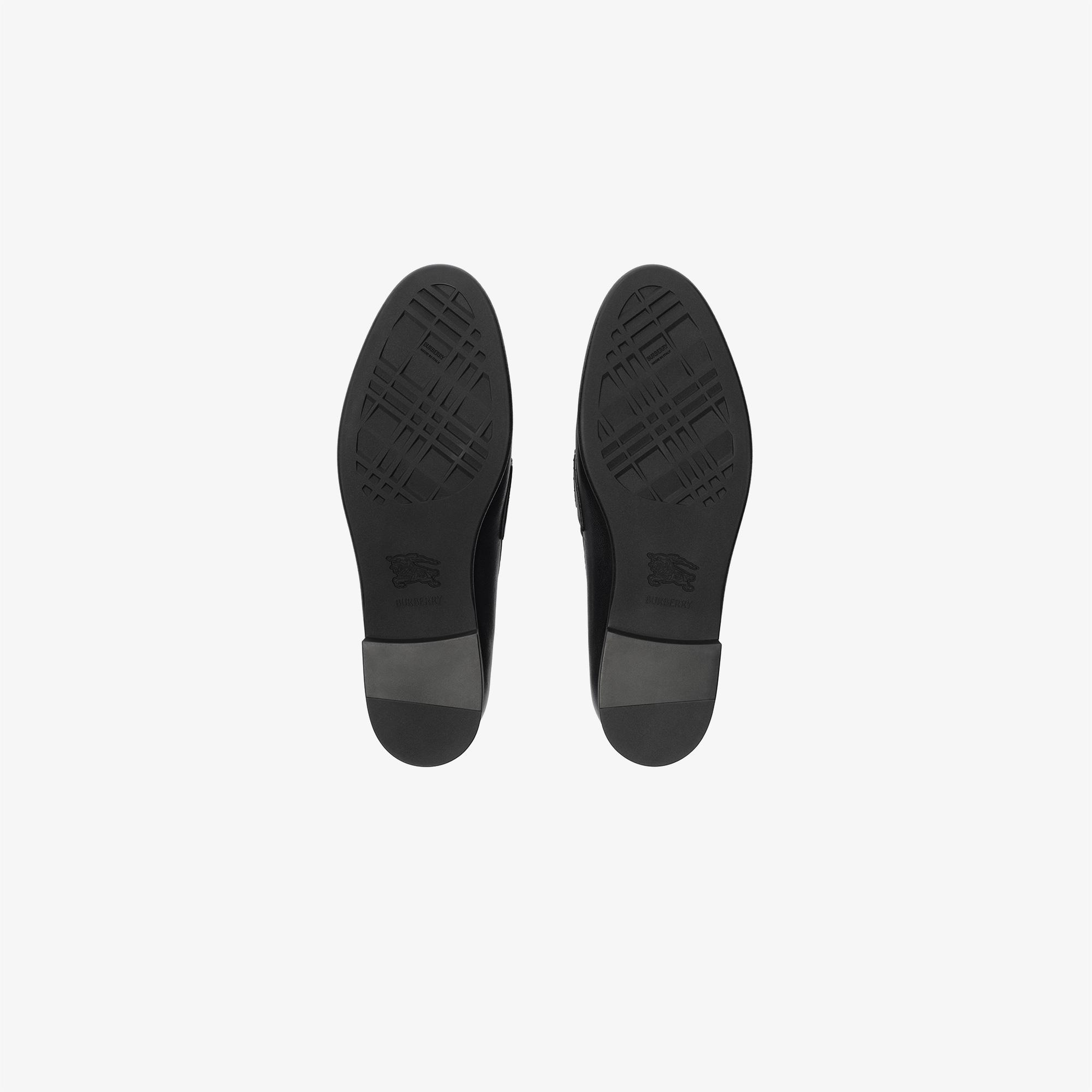 Burberry Opal Loafer Kadın Siyah Loafer