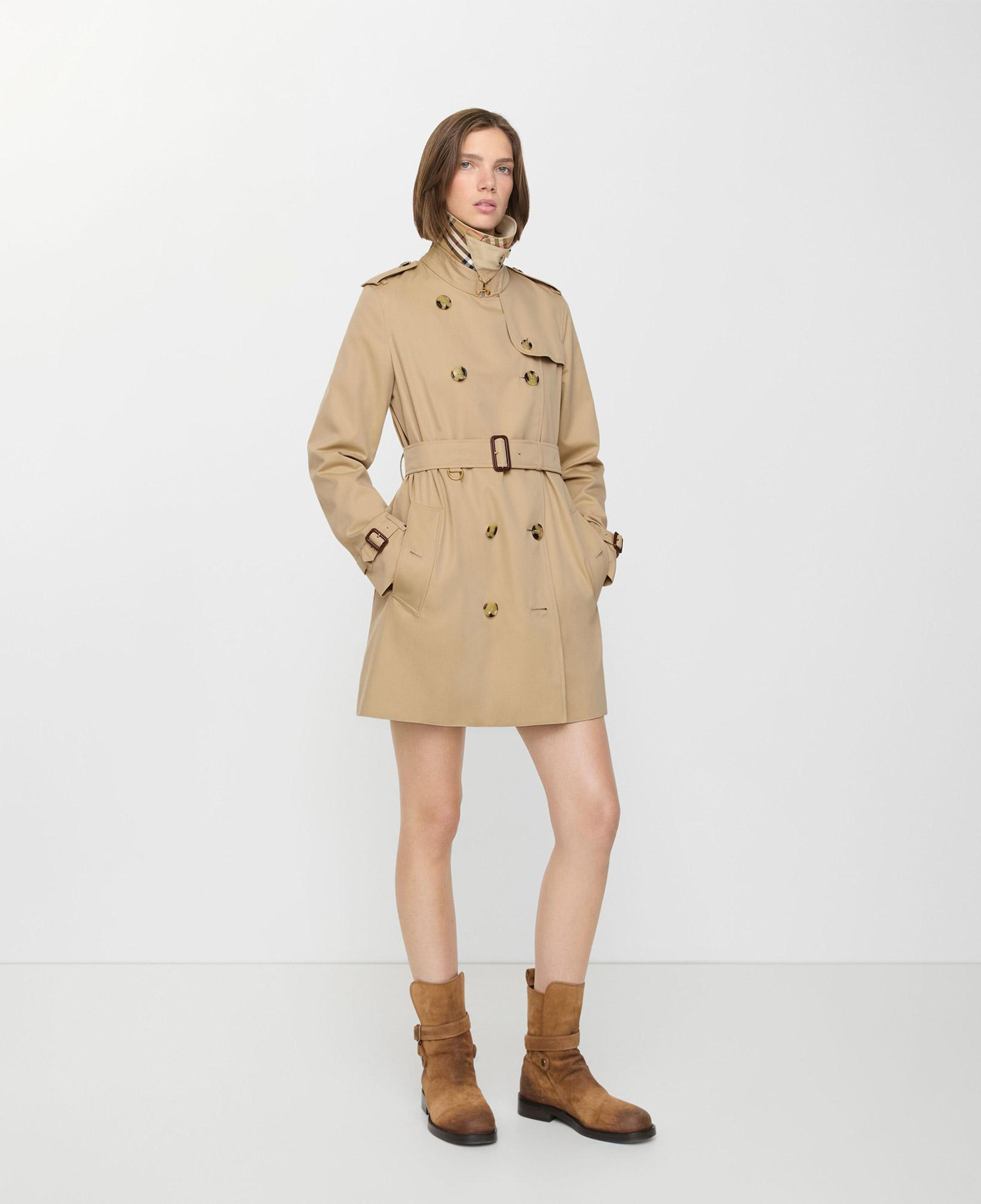 Burberry Short Kensington Heritage Kadın Bej Trençkot
