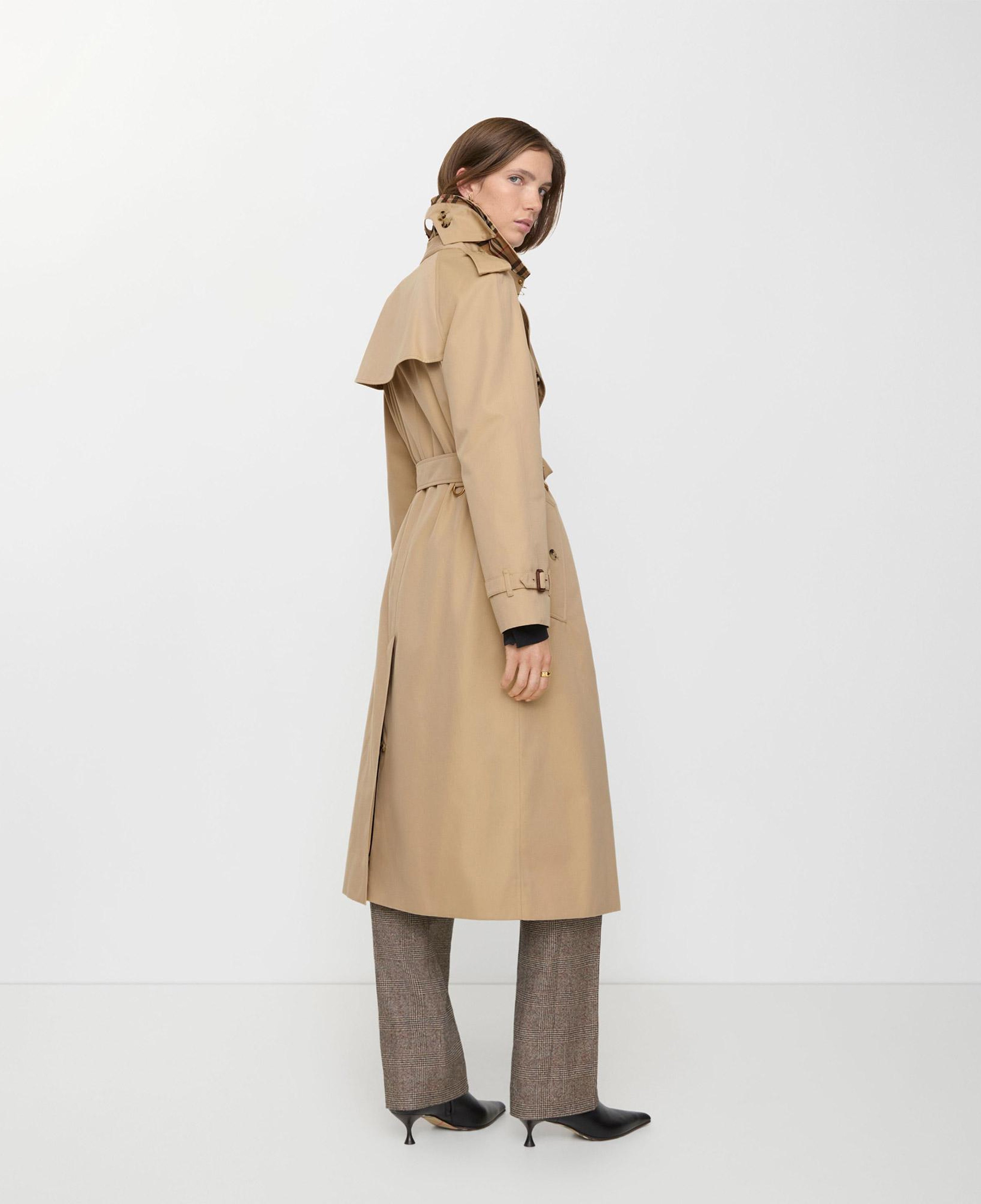 Burberry Long Waterloo Heritage Kadın Bej Trençkot