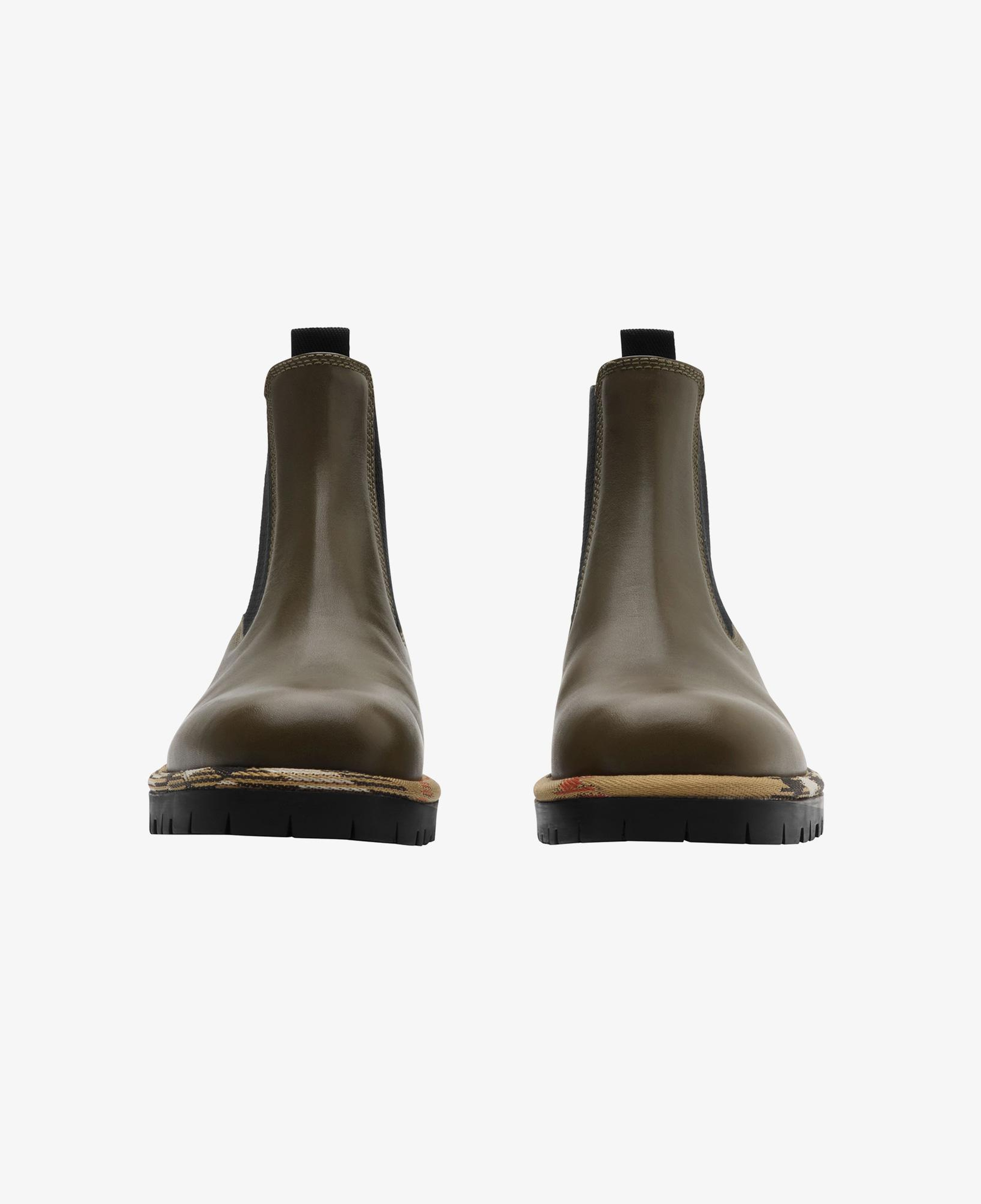 Burberry Gravel Chelsea Kadın Siyah Bot