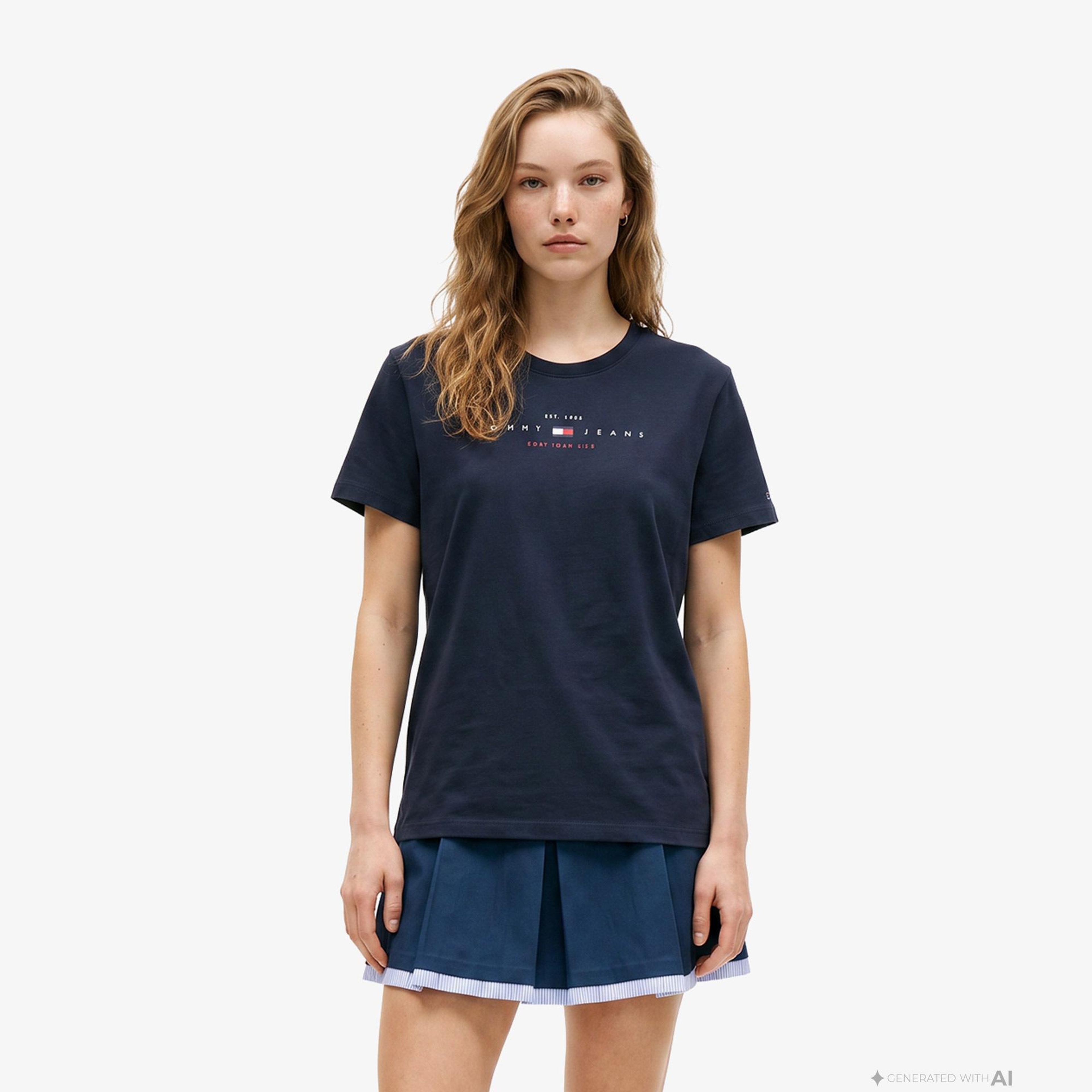 Tommy Hilfiger Linear Kadın Lacivert T-Shirt