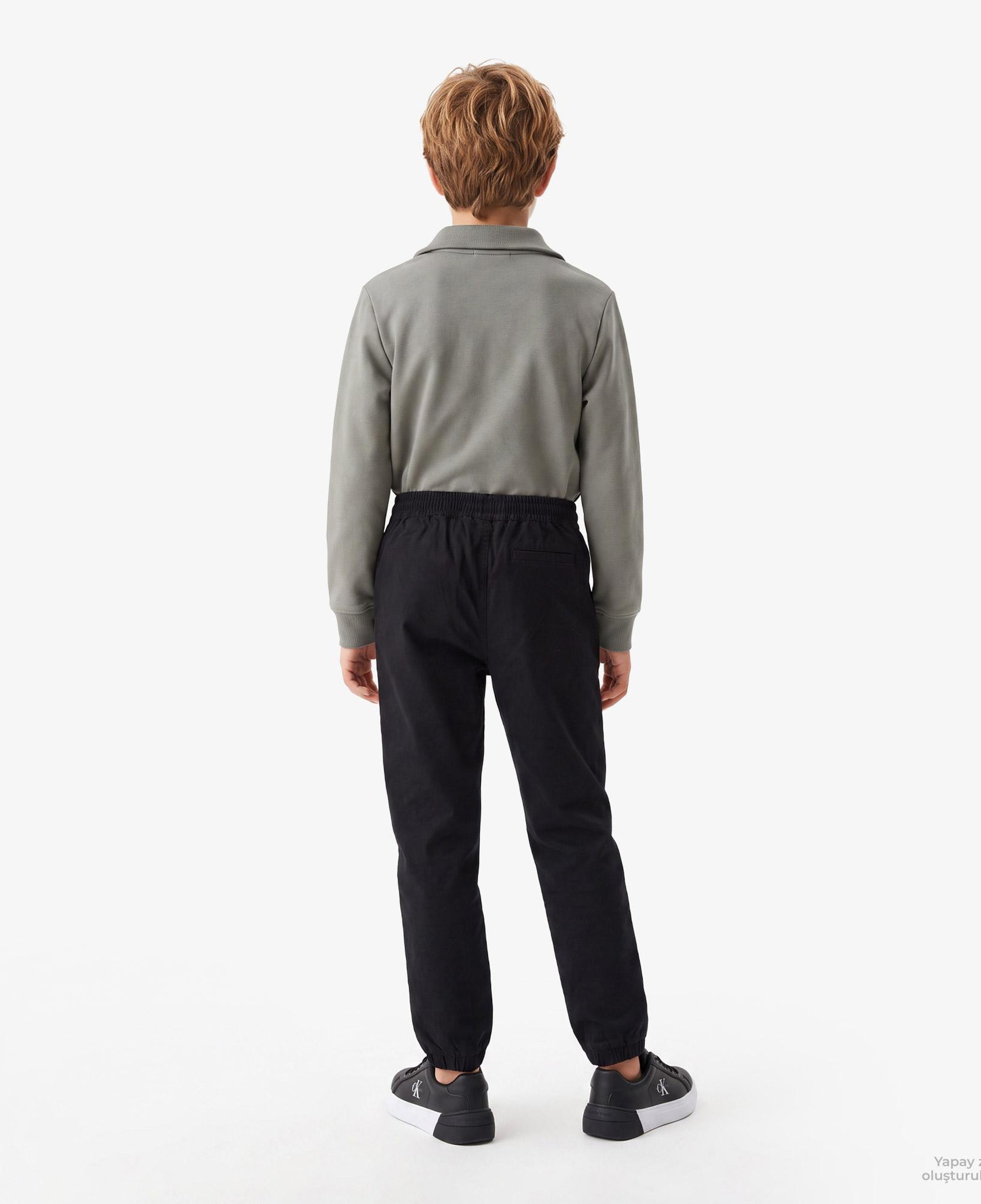 Calvin Klein Essential Woven Jogger Çocuk Siyah Jogger Pantolon