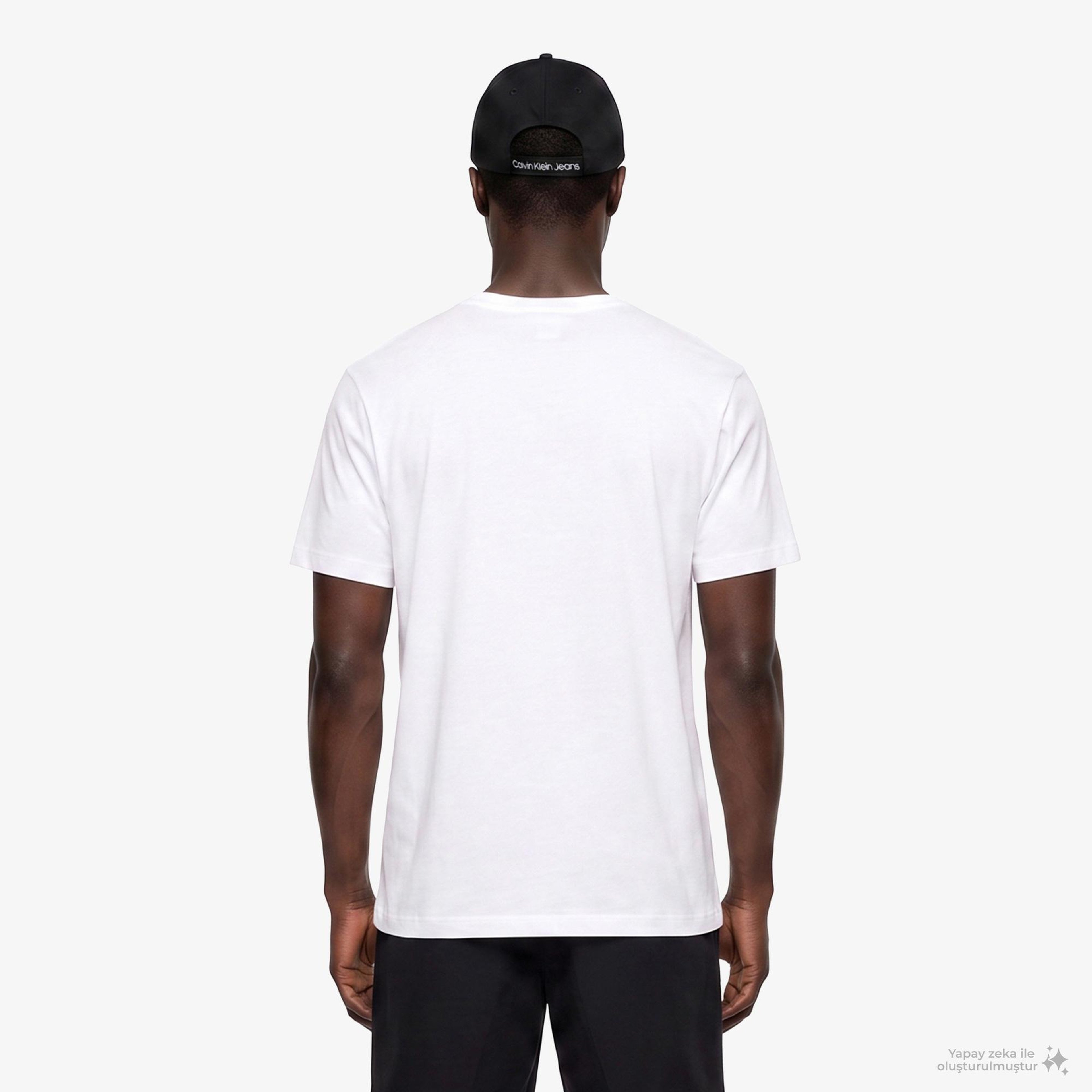 Calvin Klein Badge 30S Classic Erkek Beyaz T-Shirt