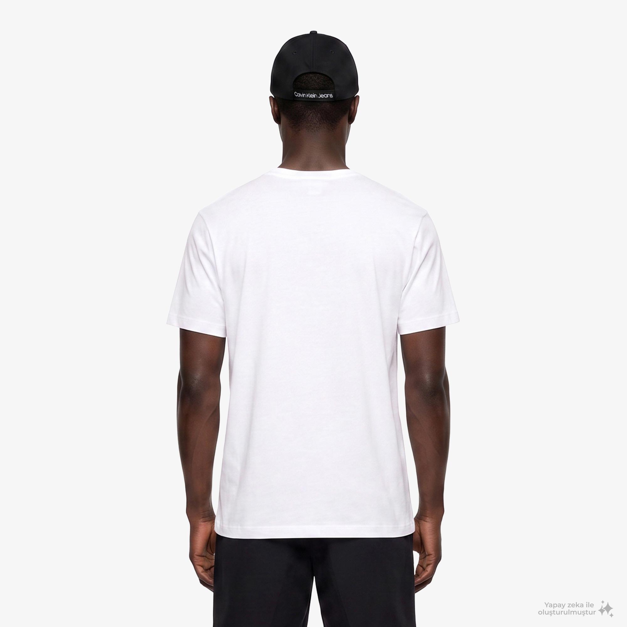 Calvin Klein Badge 30S Classic Erkek Beyaz T-Shirt