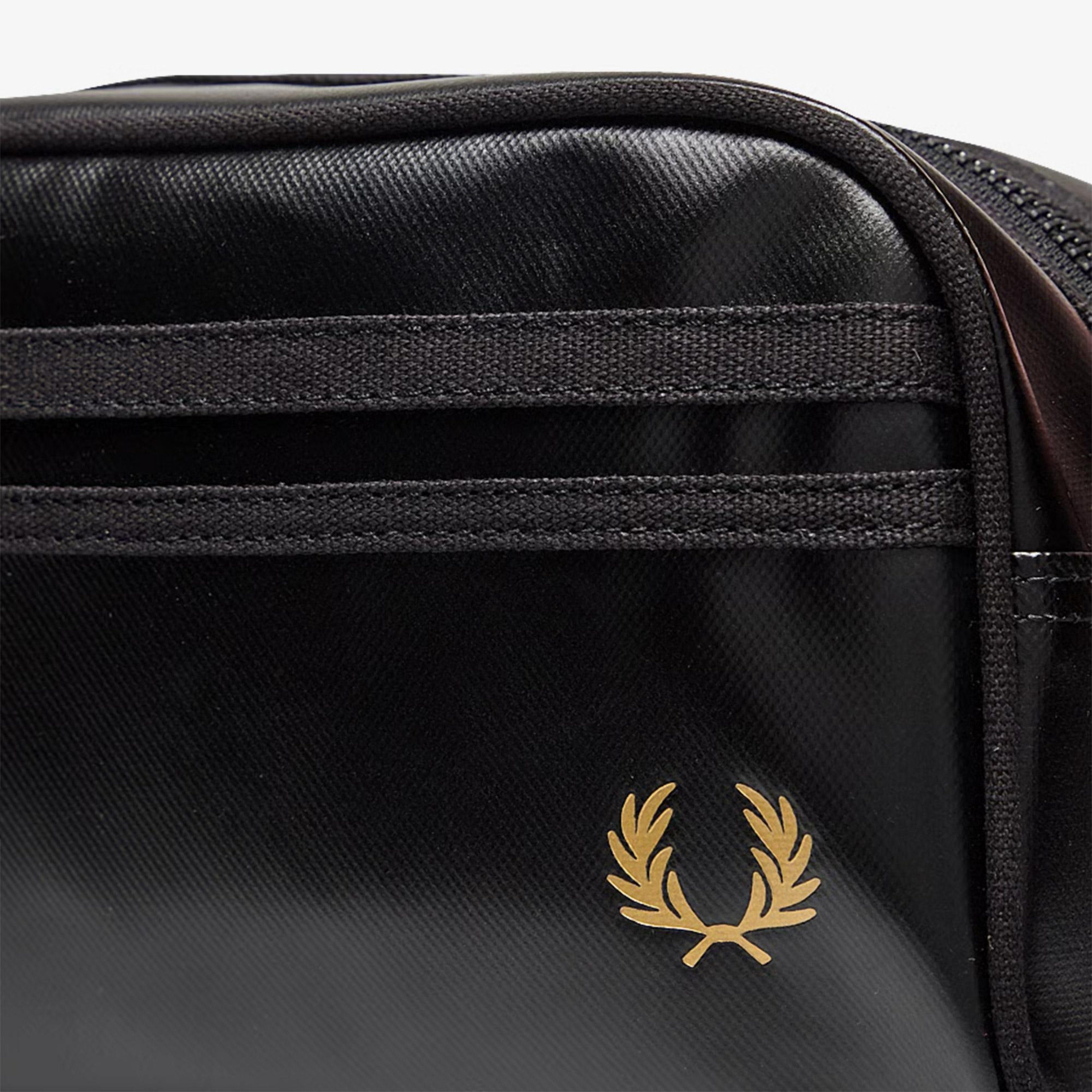 Fred Perry Tonal Coated Poly Erkek Siyah Tıraş Çantası