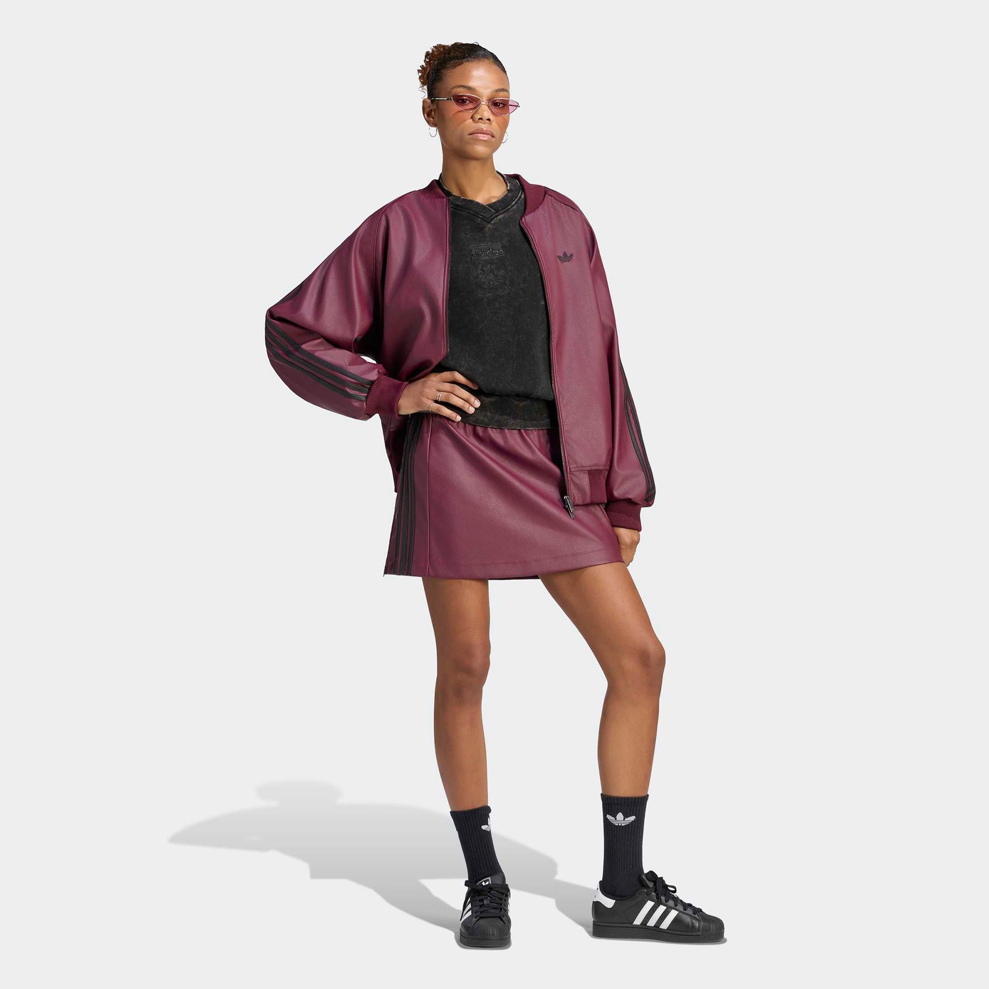 adidas Cropped Kadın Siyah Sweatshirt