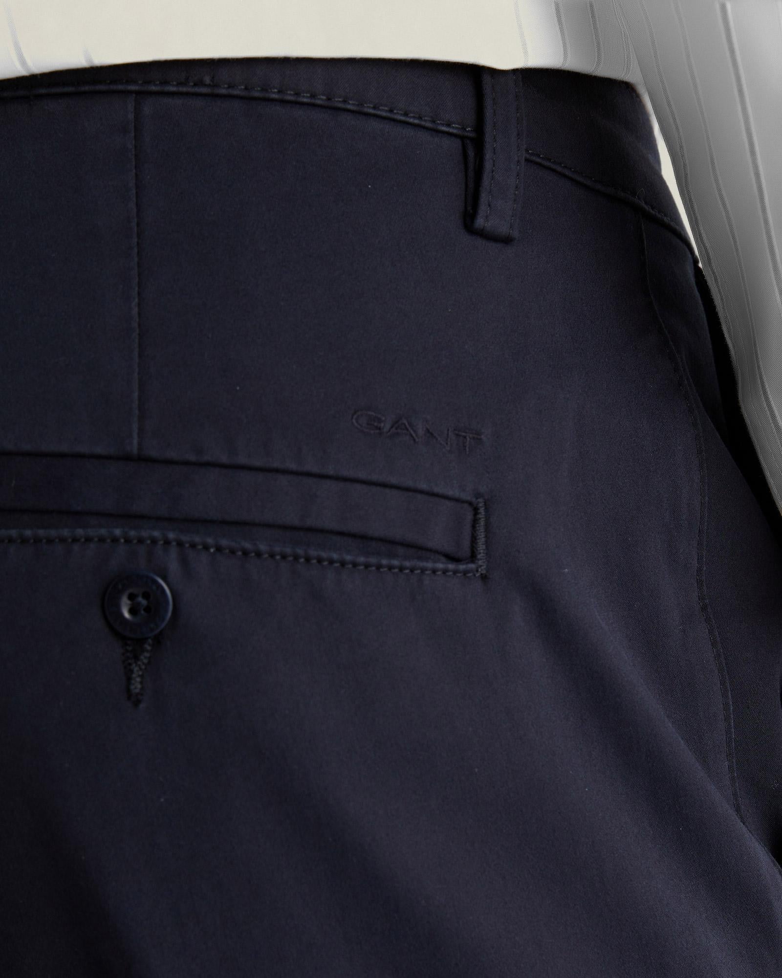 GANT Erkek Lacivert Slim Fit Pantolon