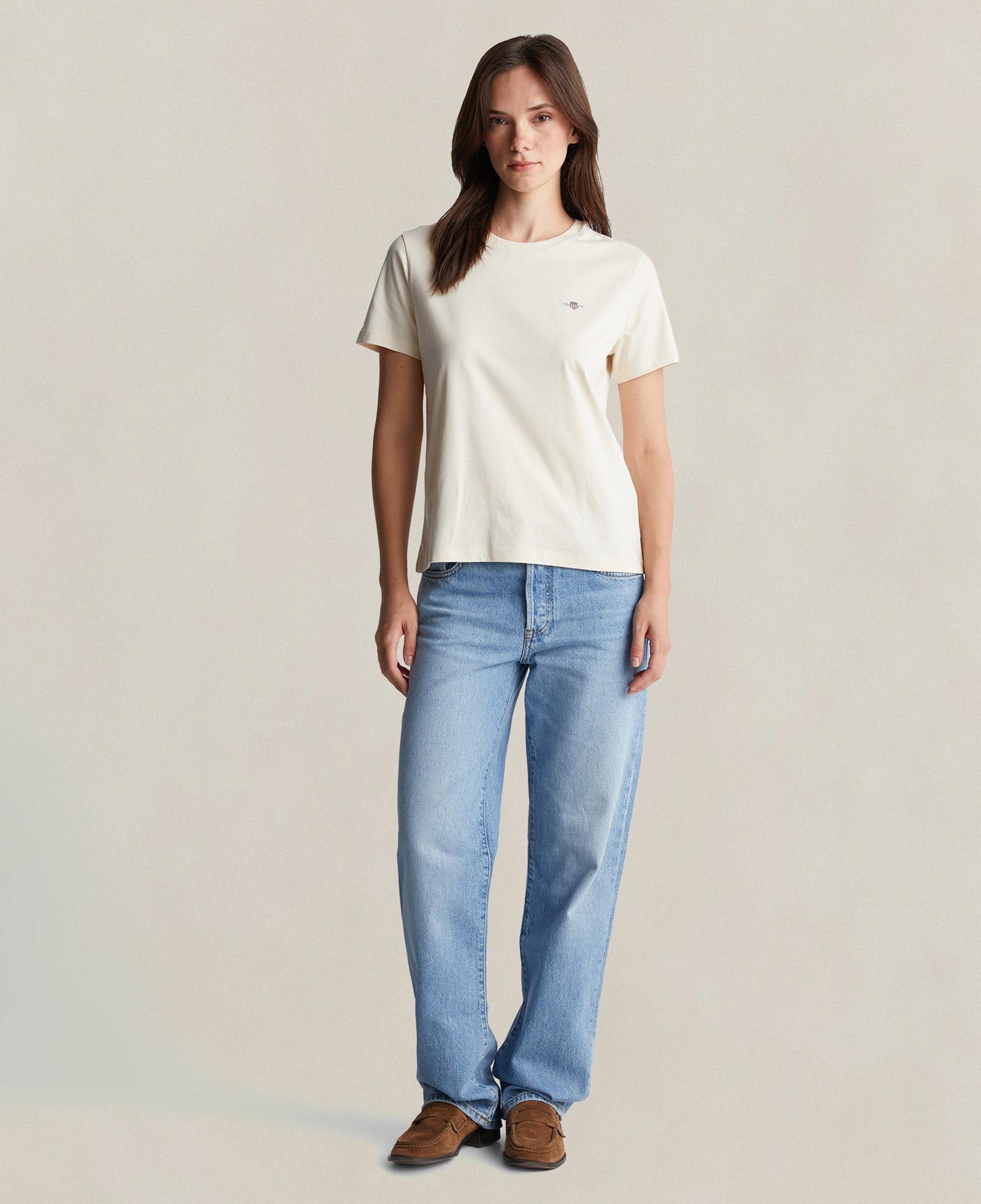 GANT Kadın Krem Bisiklet Yaka Regular Fit Logolu T-Shirt