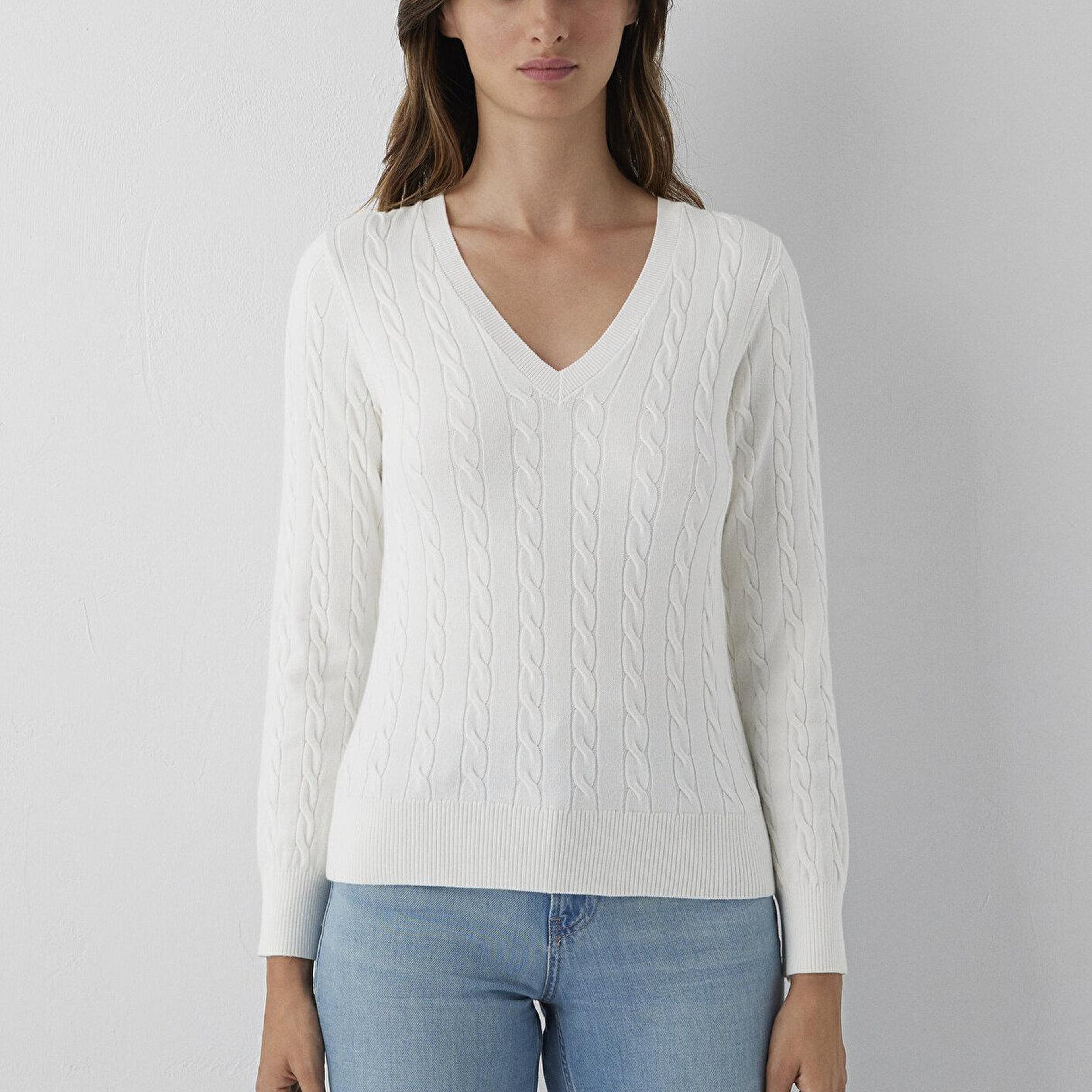 Mavi V Yaka Ekru Triko Slim Fit / Dar Kesim 1710911-70057