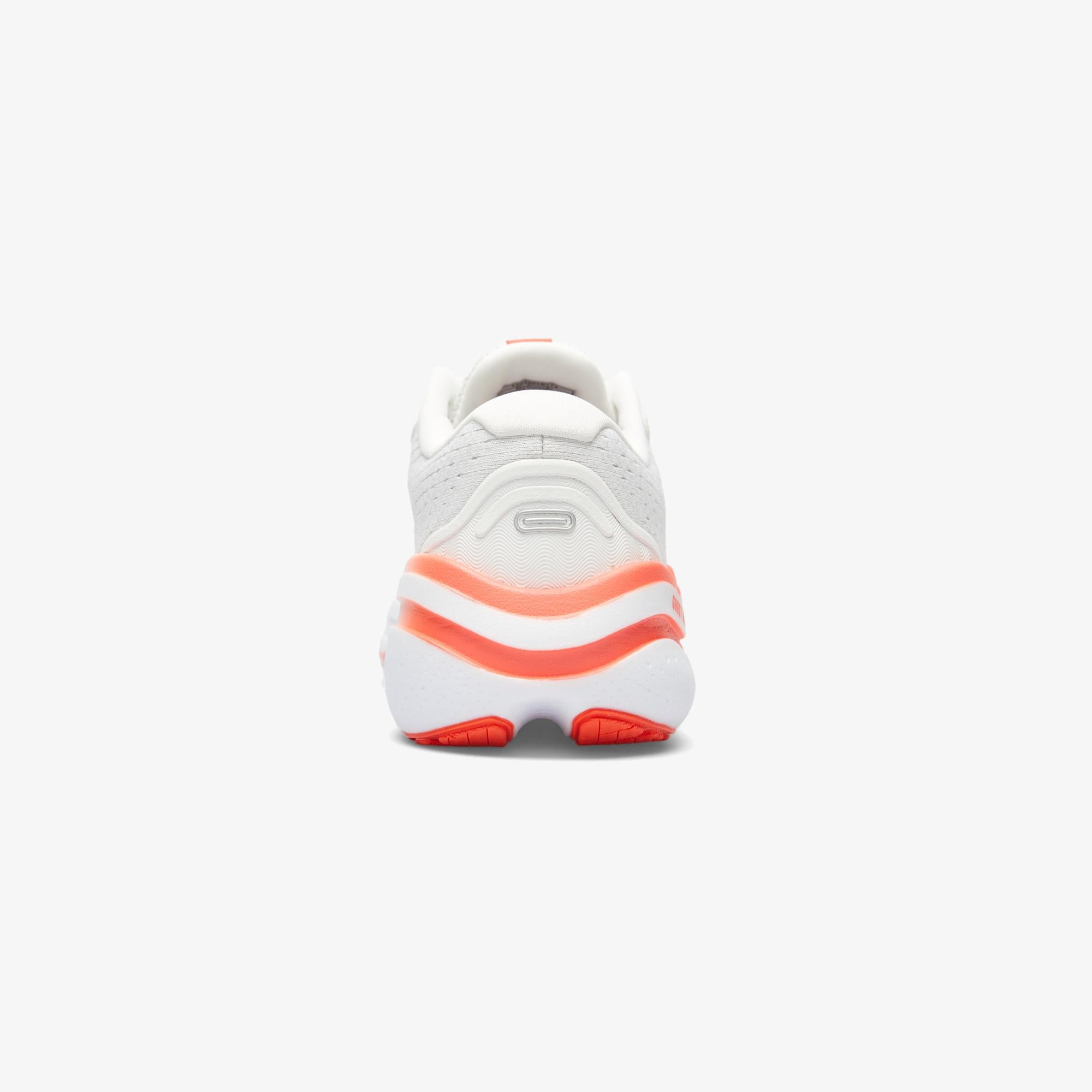 Brooks Ghost Max 2 Kadın Beyaz Koşu Ayakkabısı