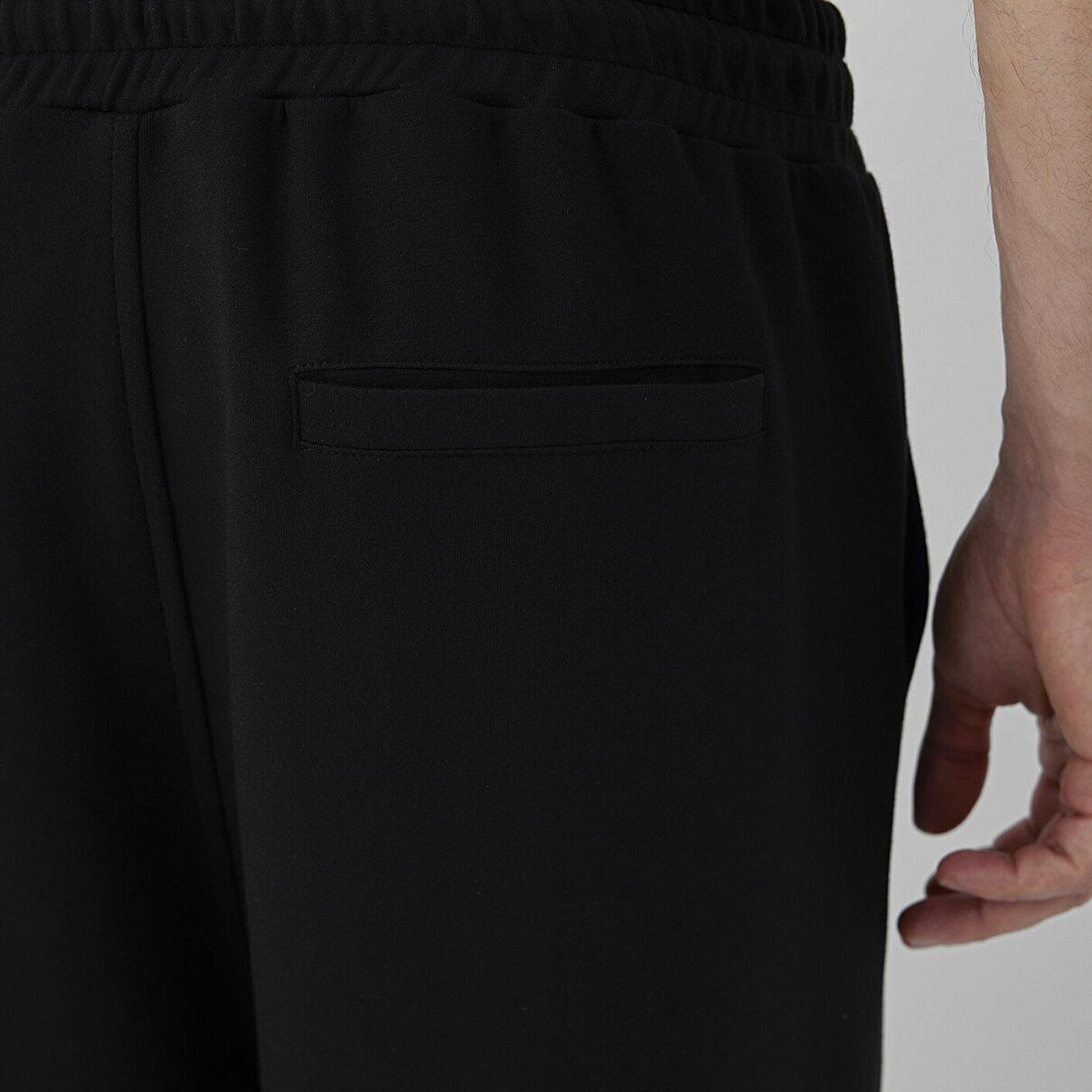 Mavi (Tencel™) Modal Karışımlı Siyah Eşofman Altı 0024586-900