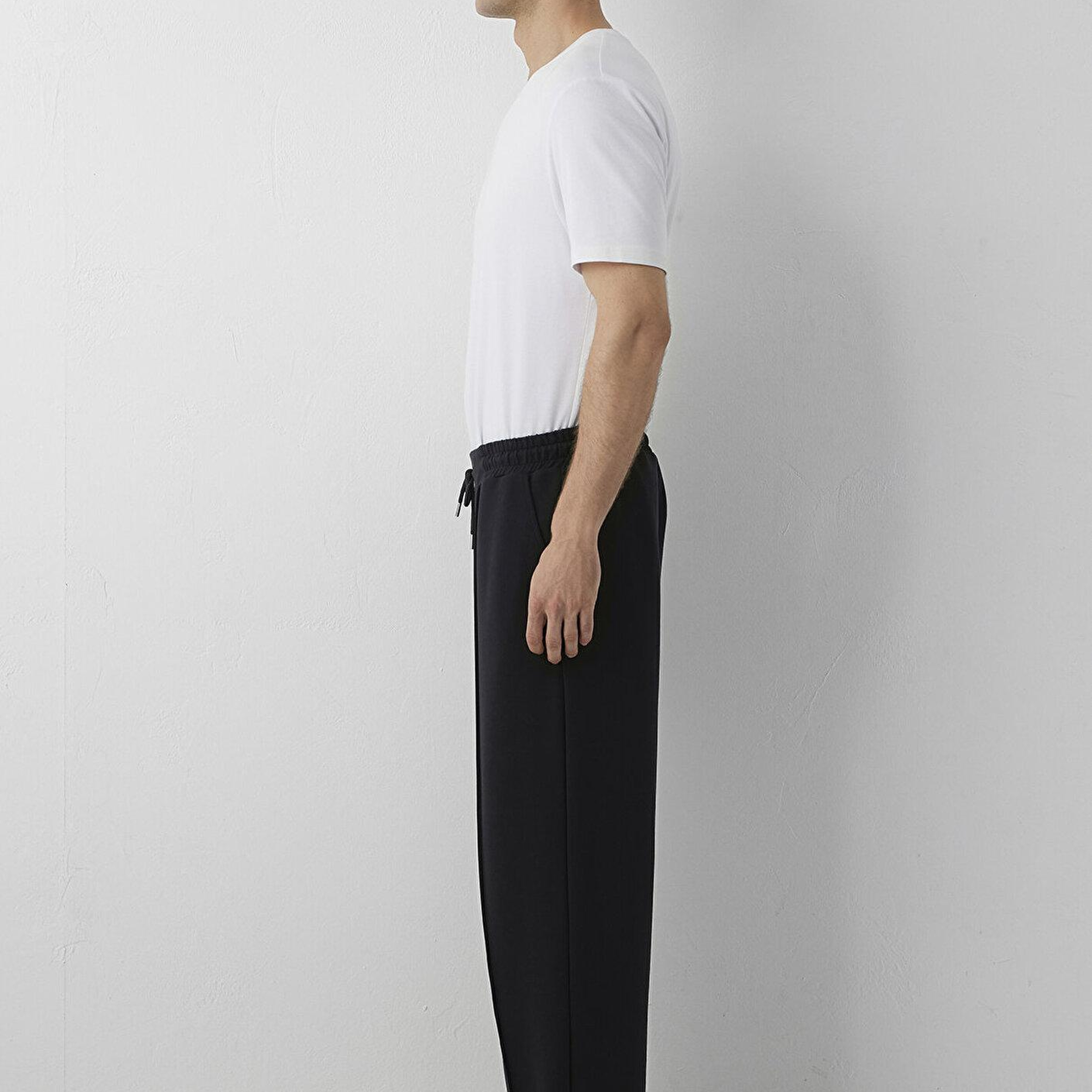 Mavi (Tencel™) Modal Karışımlı Siyah Eşofman Altı 0024586-900