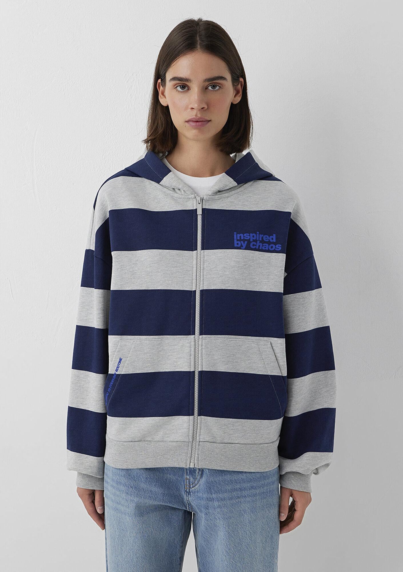 Mavi Kapüşonlu Mavi Sweatshirt 1S20107-81518