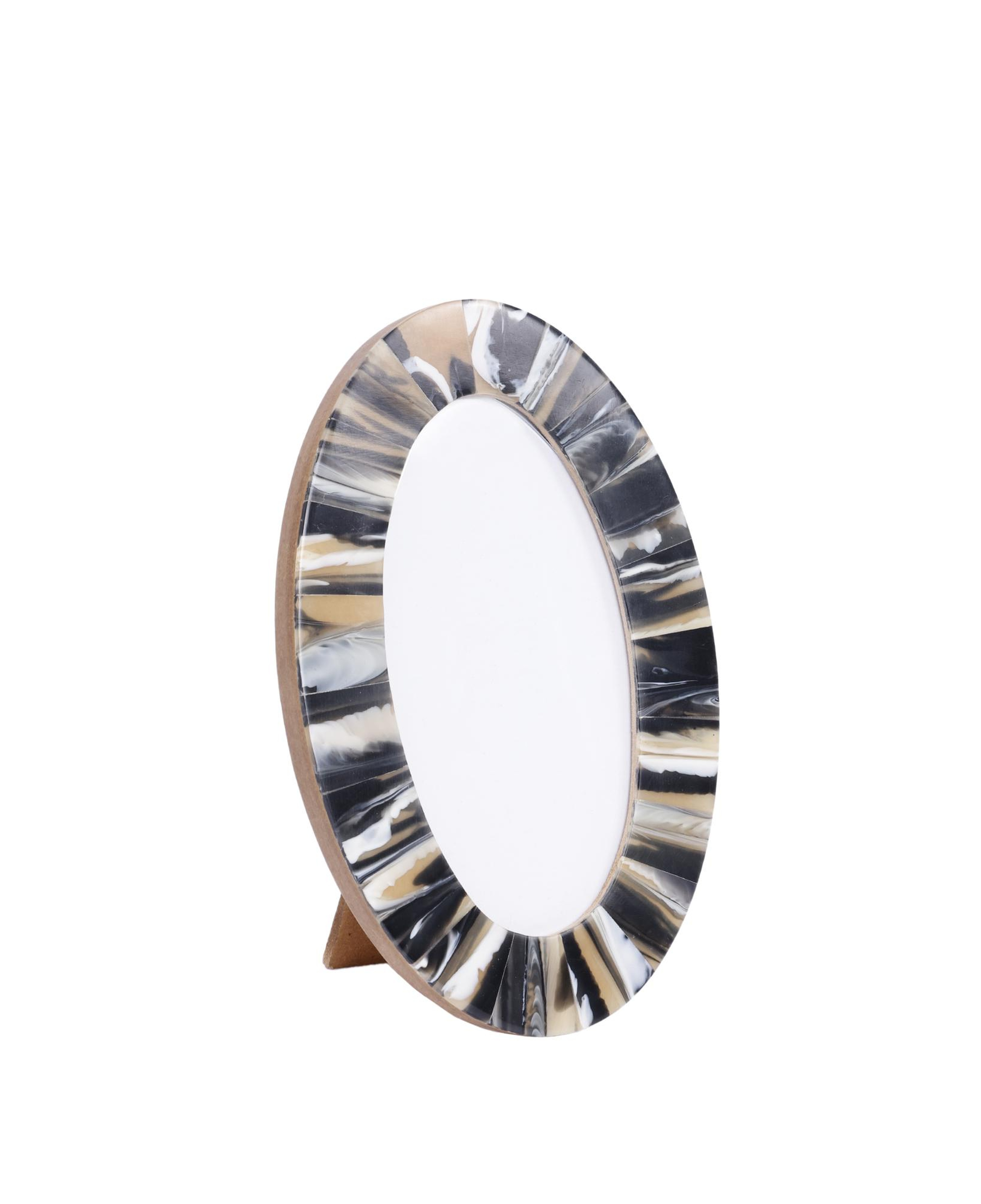YARGICI Reçine Oval Çerçeve(13x18 Cm)