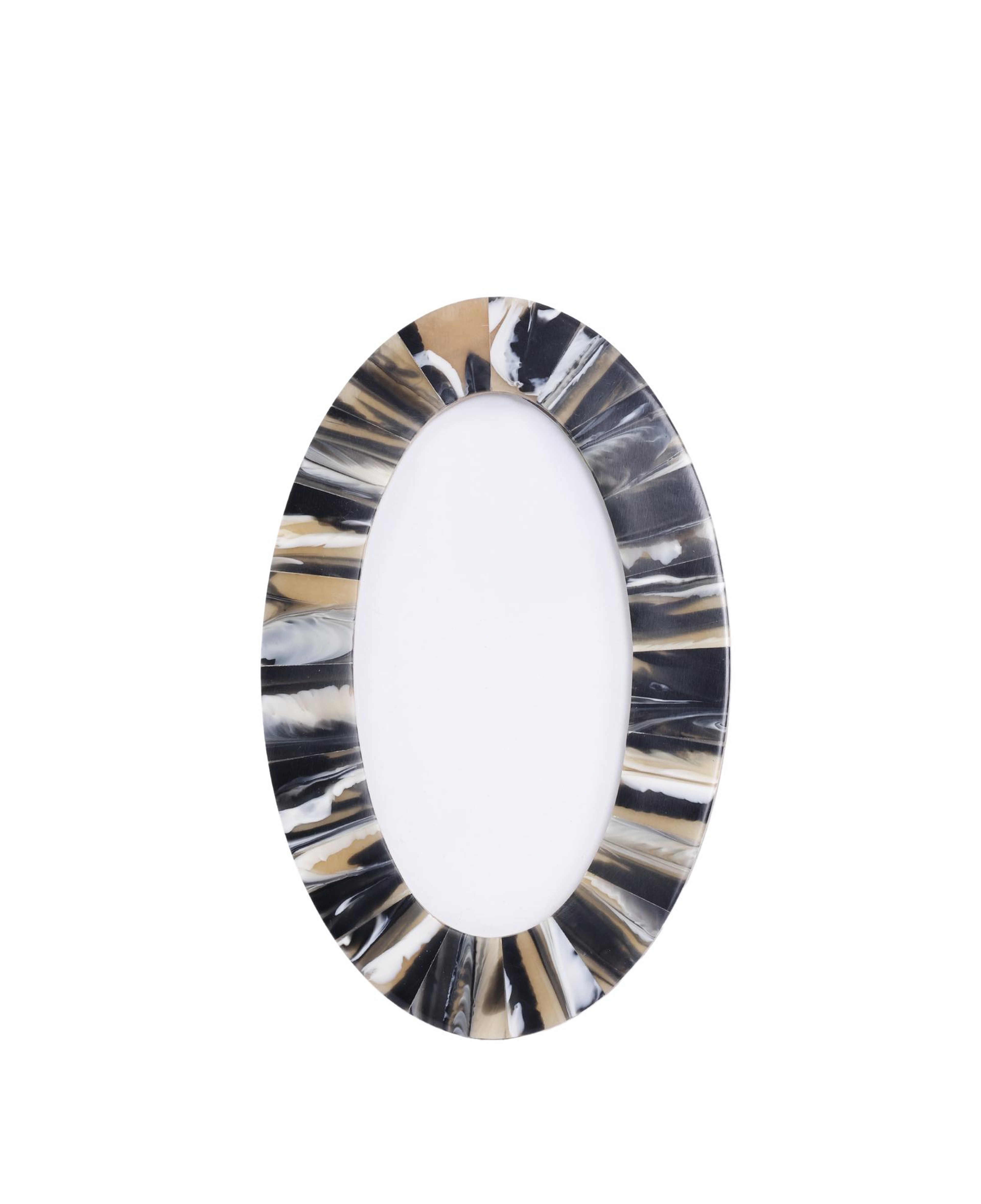YARGICI Reçine Oval Çerçeve(13x18 Cm)