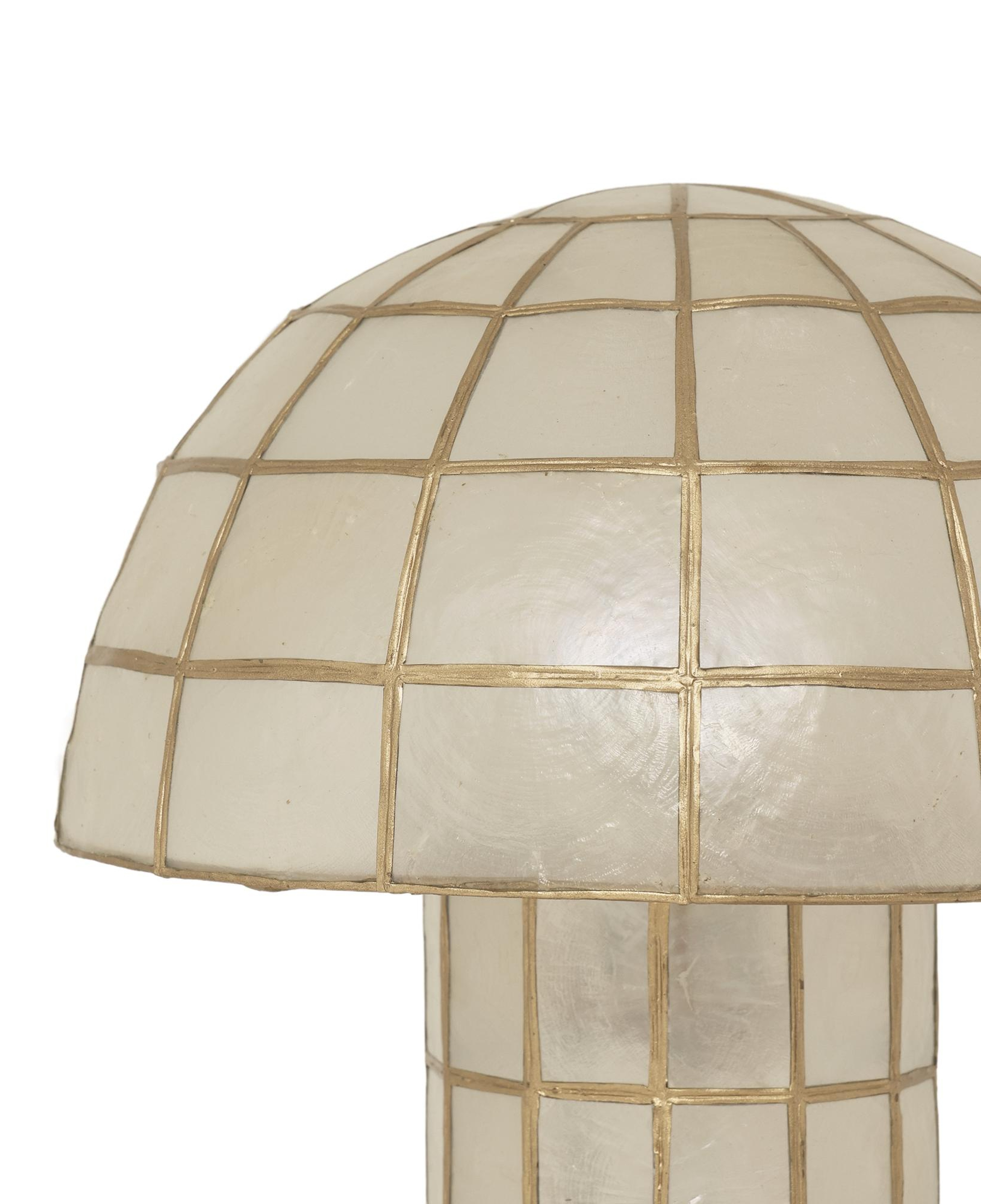 YARGICI Metal Detaylı Sedef Abajur(30x41 Cm)