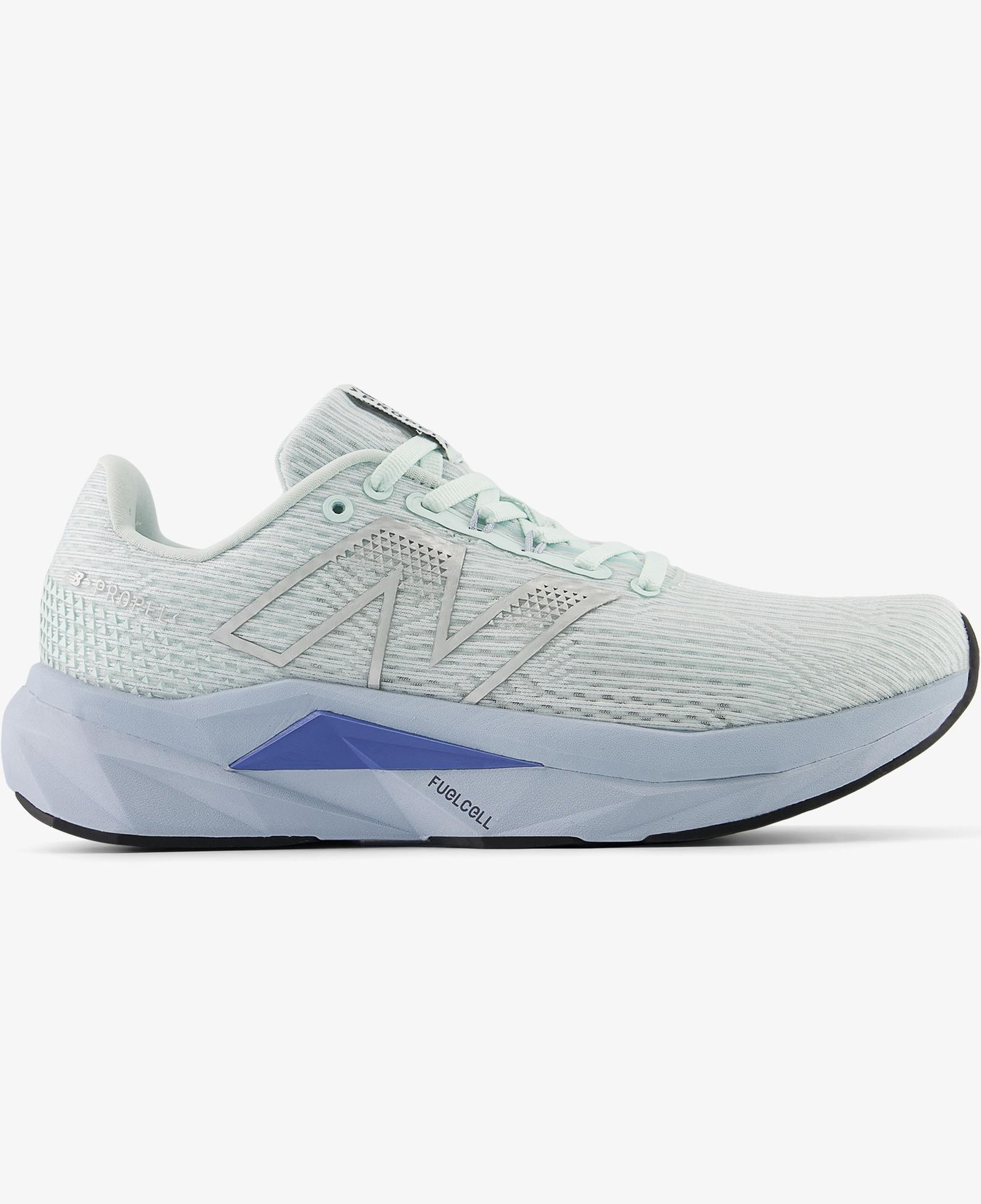 New Balance FuelCell Propel Kadın Bej Koşu Ayakkabısı