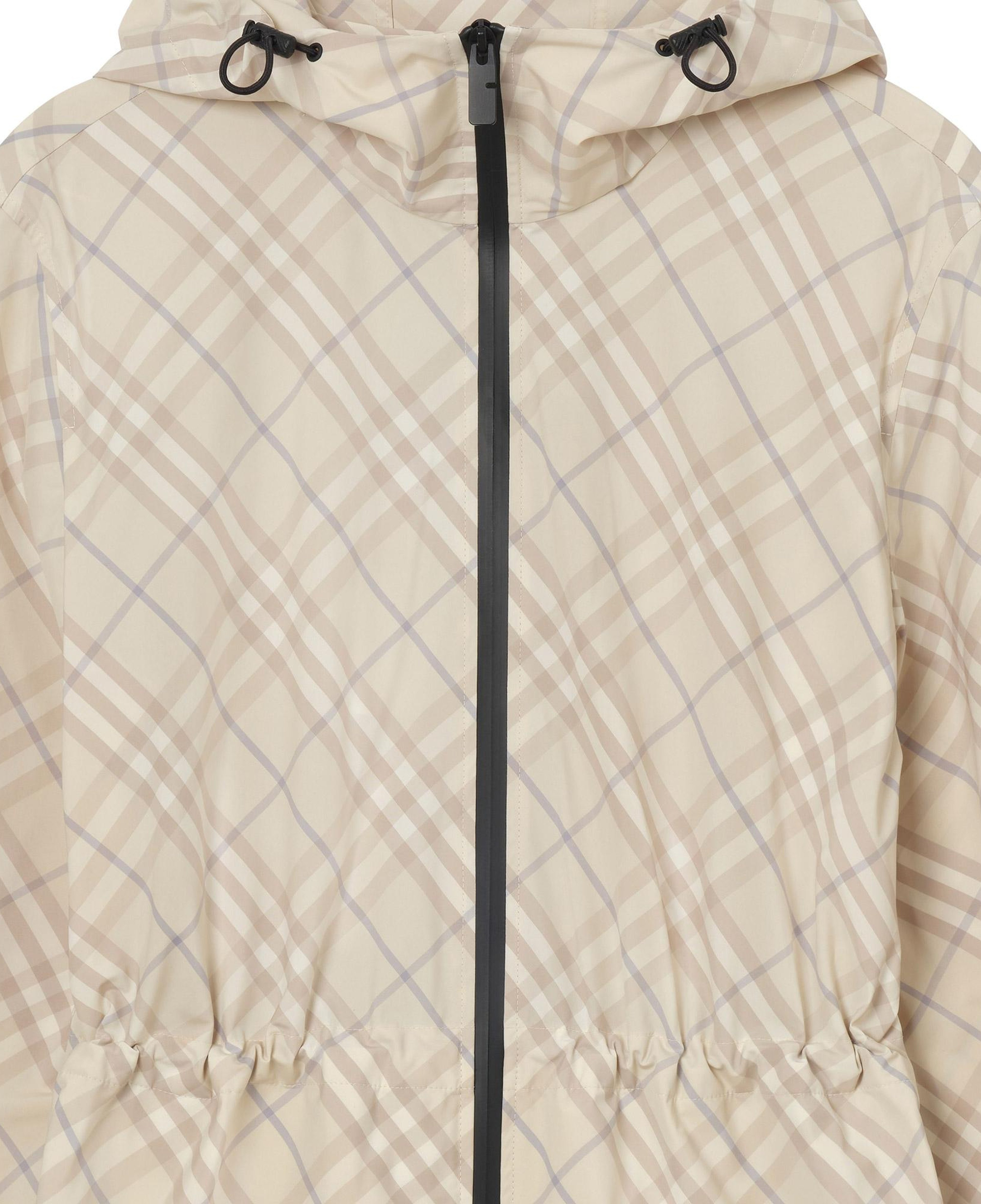 Burberry Whitstable Kadın Krem Mont