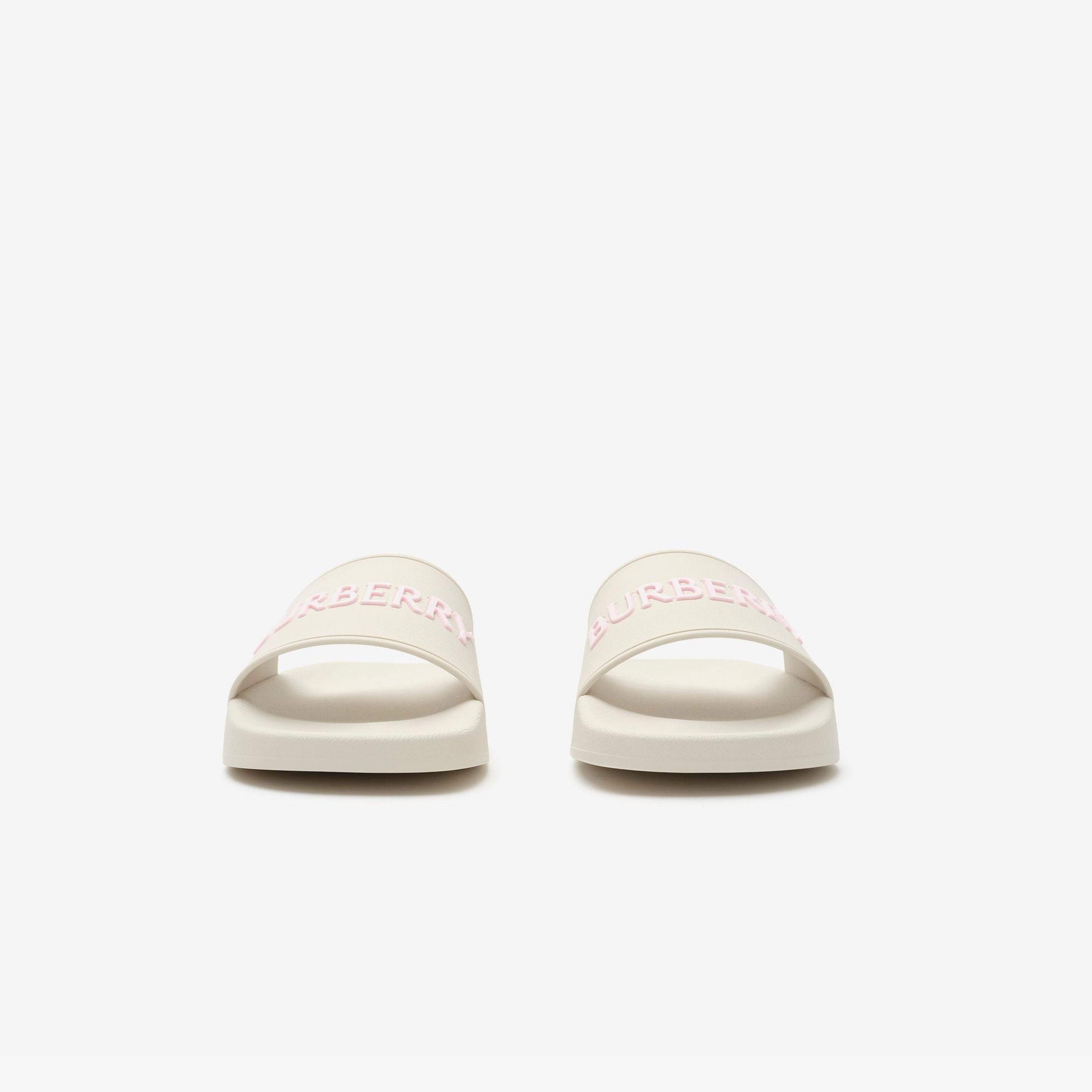 Burberry Logo Kadın Krem Terlik