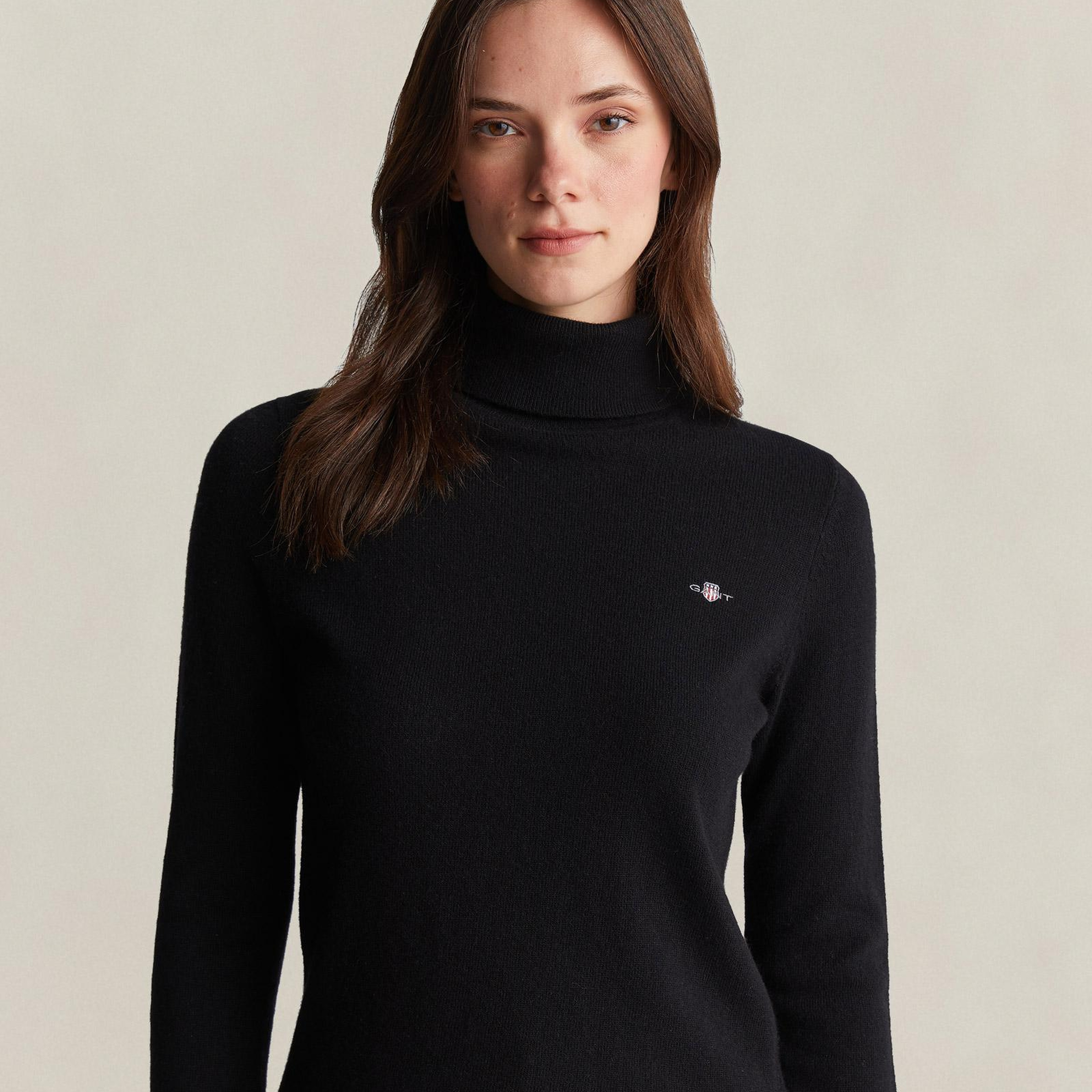 GANT Kadın Siyah Regular Fit Boğazlı Yaka Yün Kazak