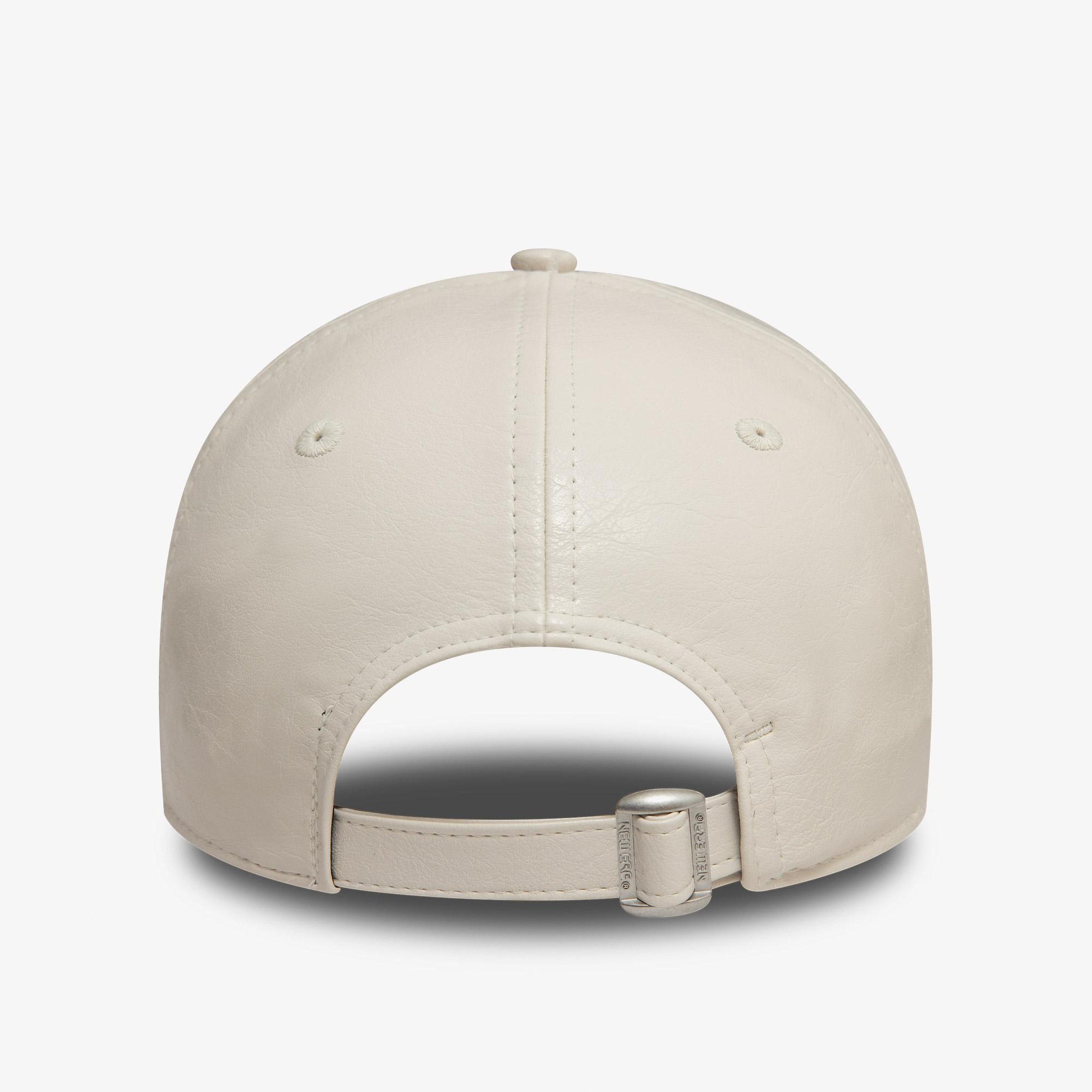 New Era Crinkled Pu 9Forty Neyyan Kadın Bej Şapka