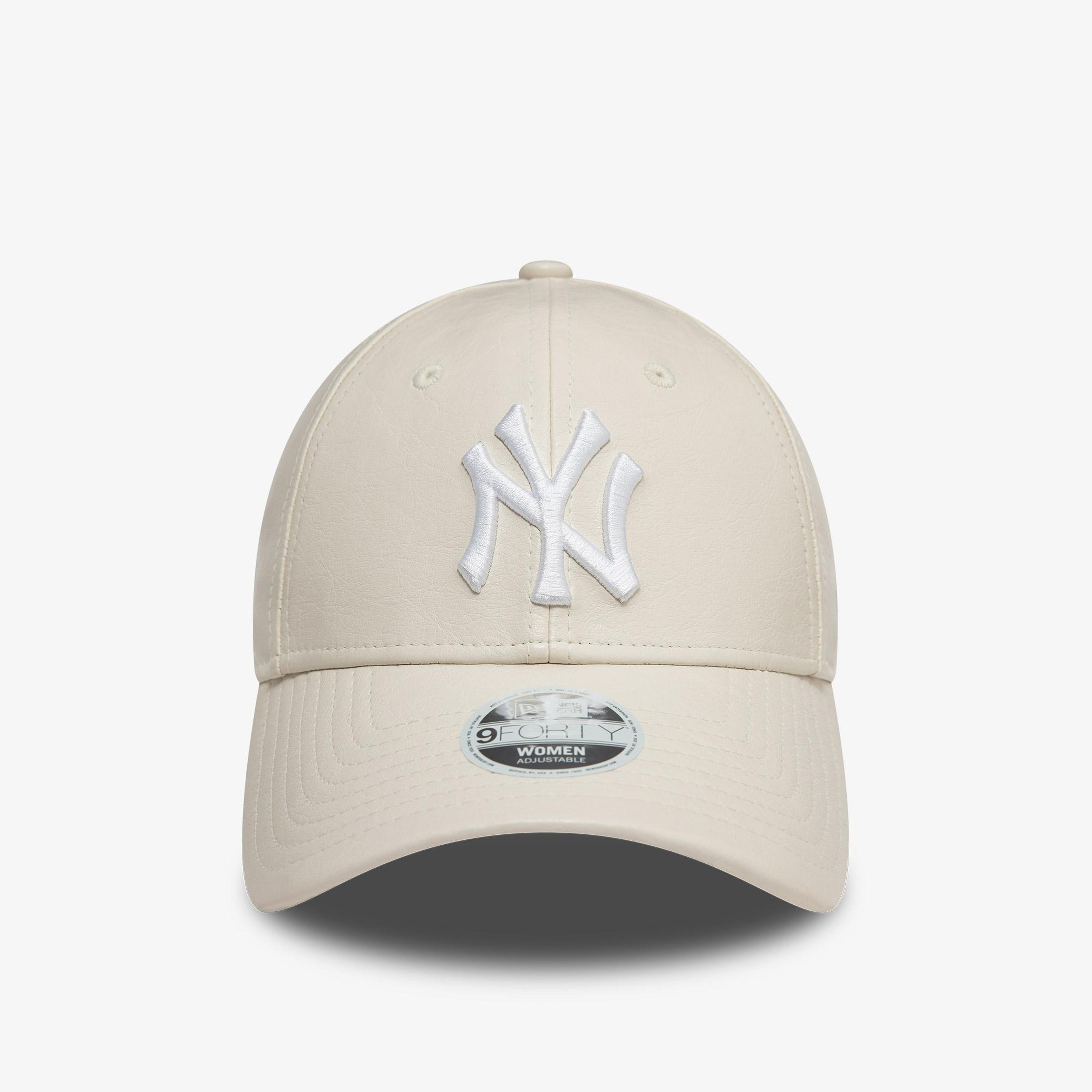 New Era Crinkled Pu 9Forty Neyyan Kadın Bej Şapka
