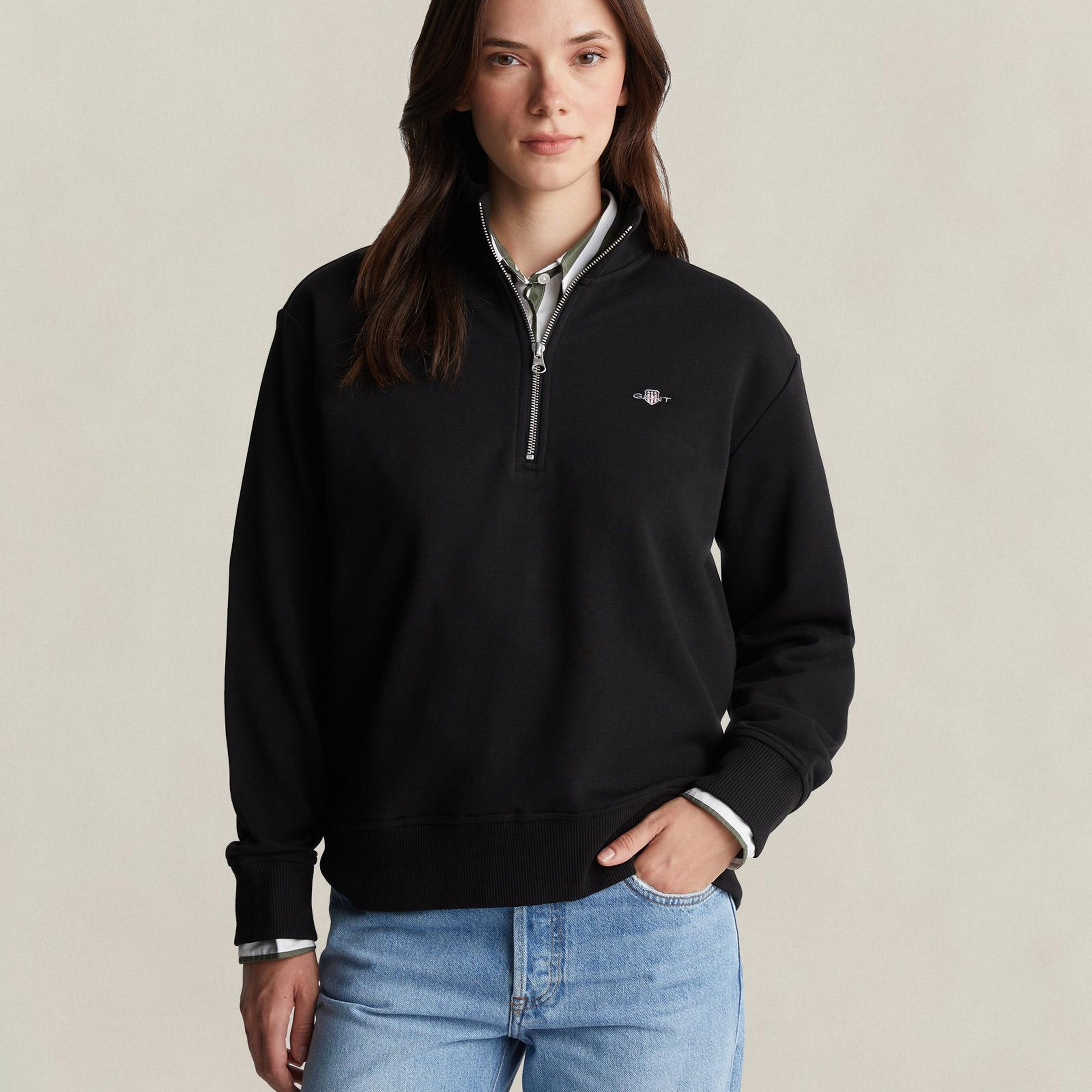 GANT Kadın Siyah Relaxed Fit Yarım Fermuarlı Sweatshirt