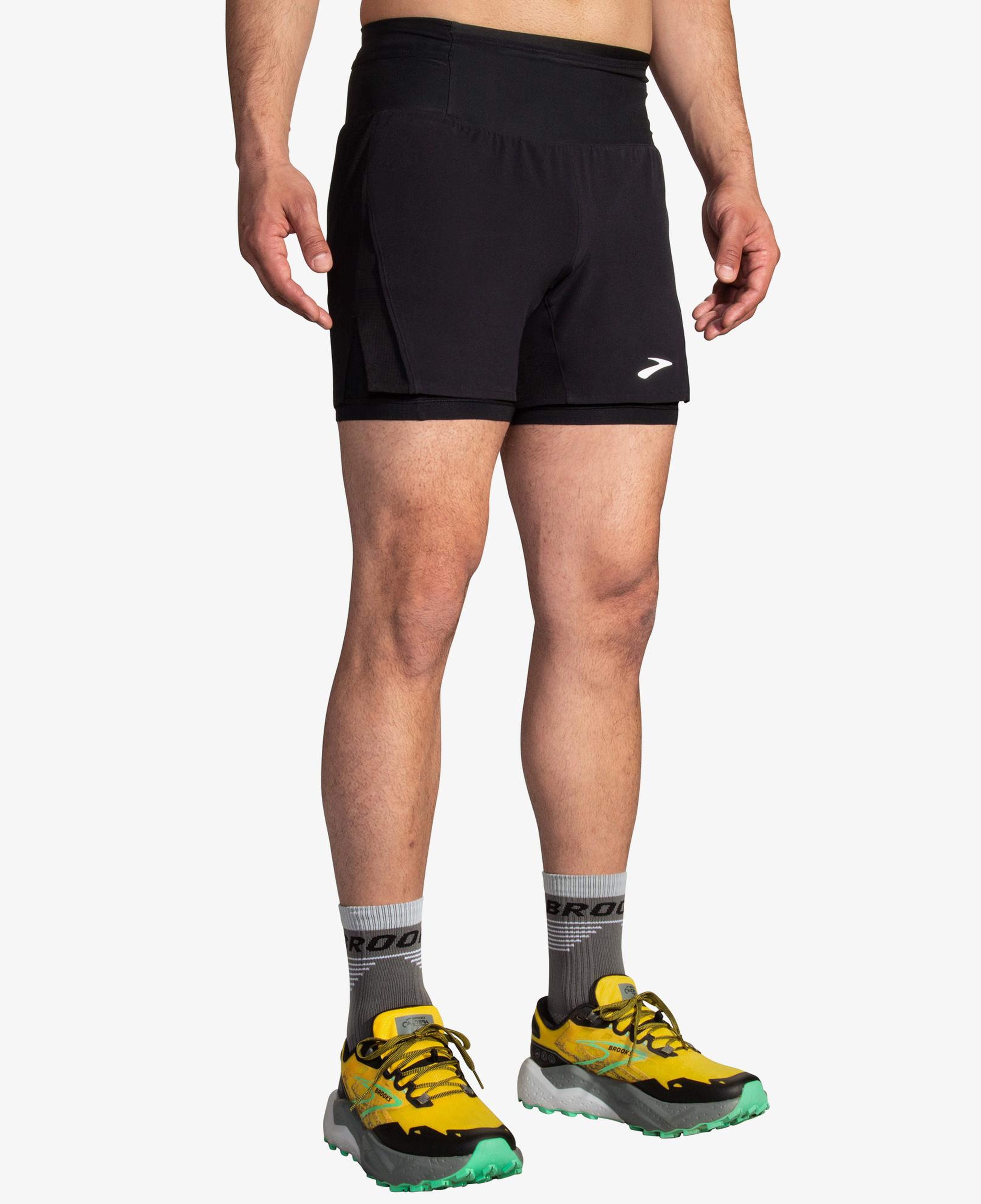 Brooks High Point 5 2-İn-1 2.0 Erkek Siyah Şort
