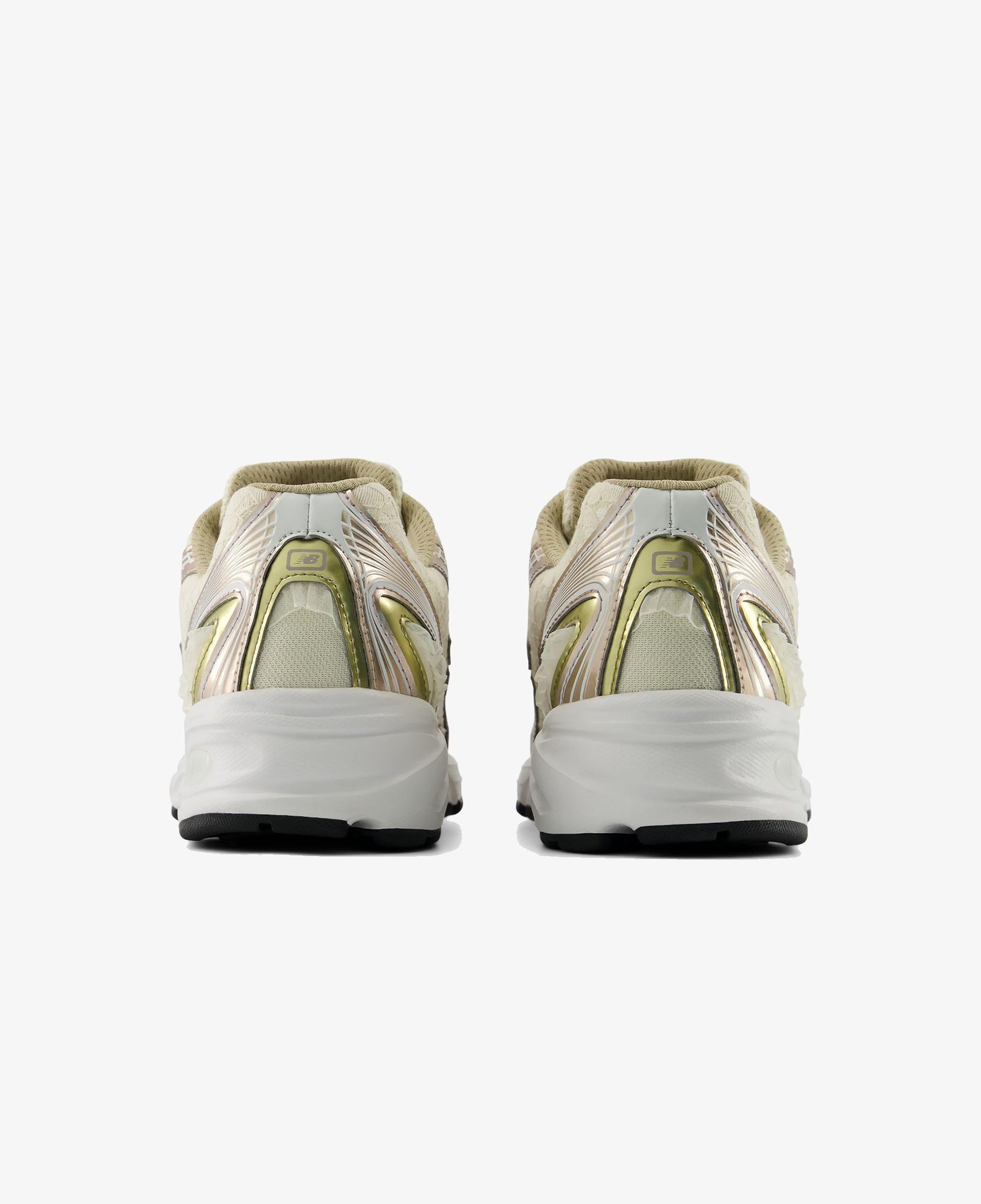 New Balance 740 Unisex Beyaz Spor Ayakkabı