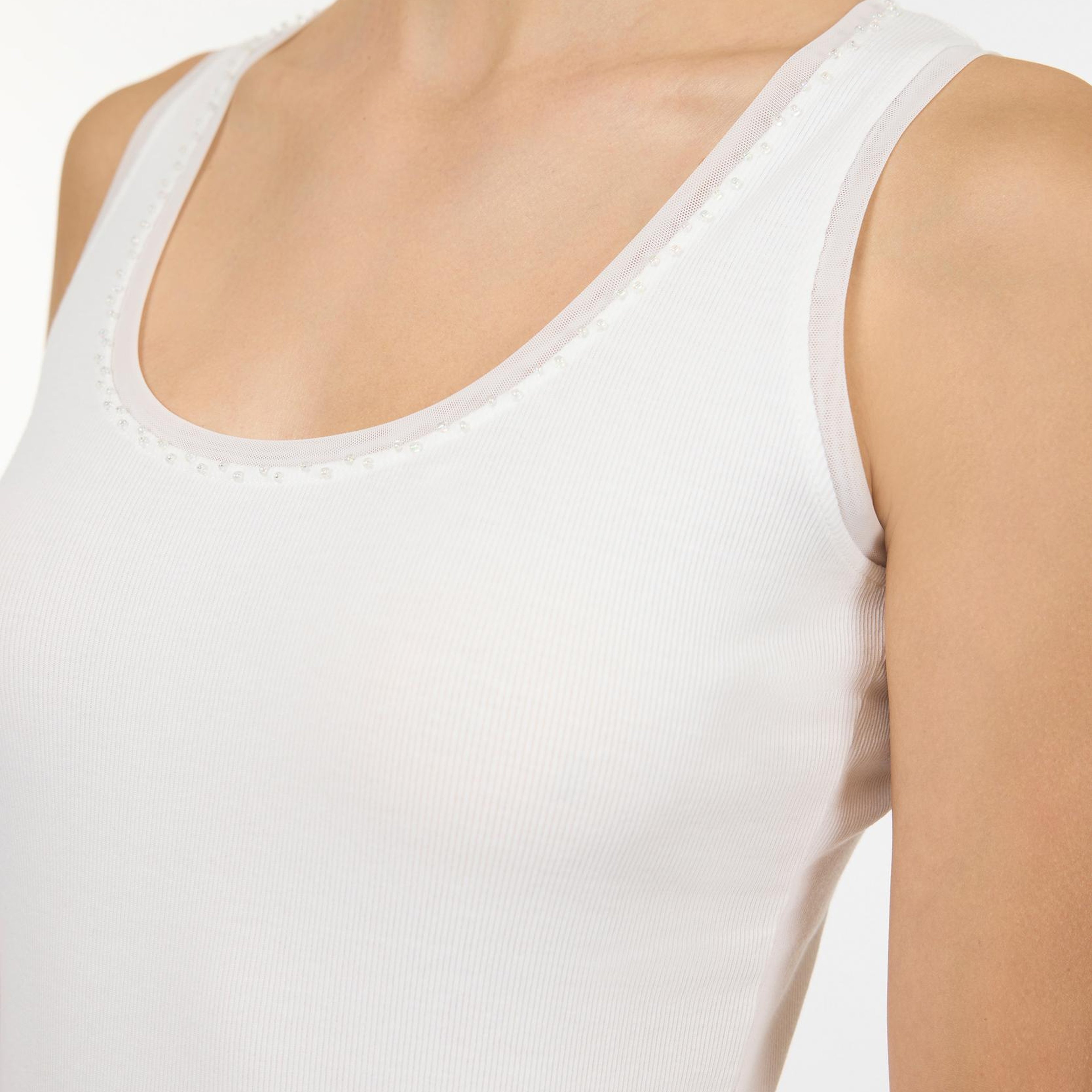 YARGICI Regular Kare Yaka Kolsuz T-shirt