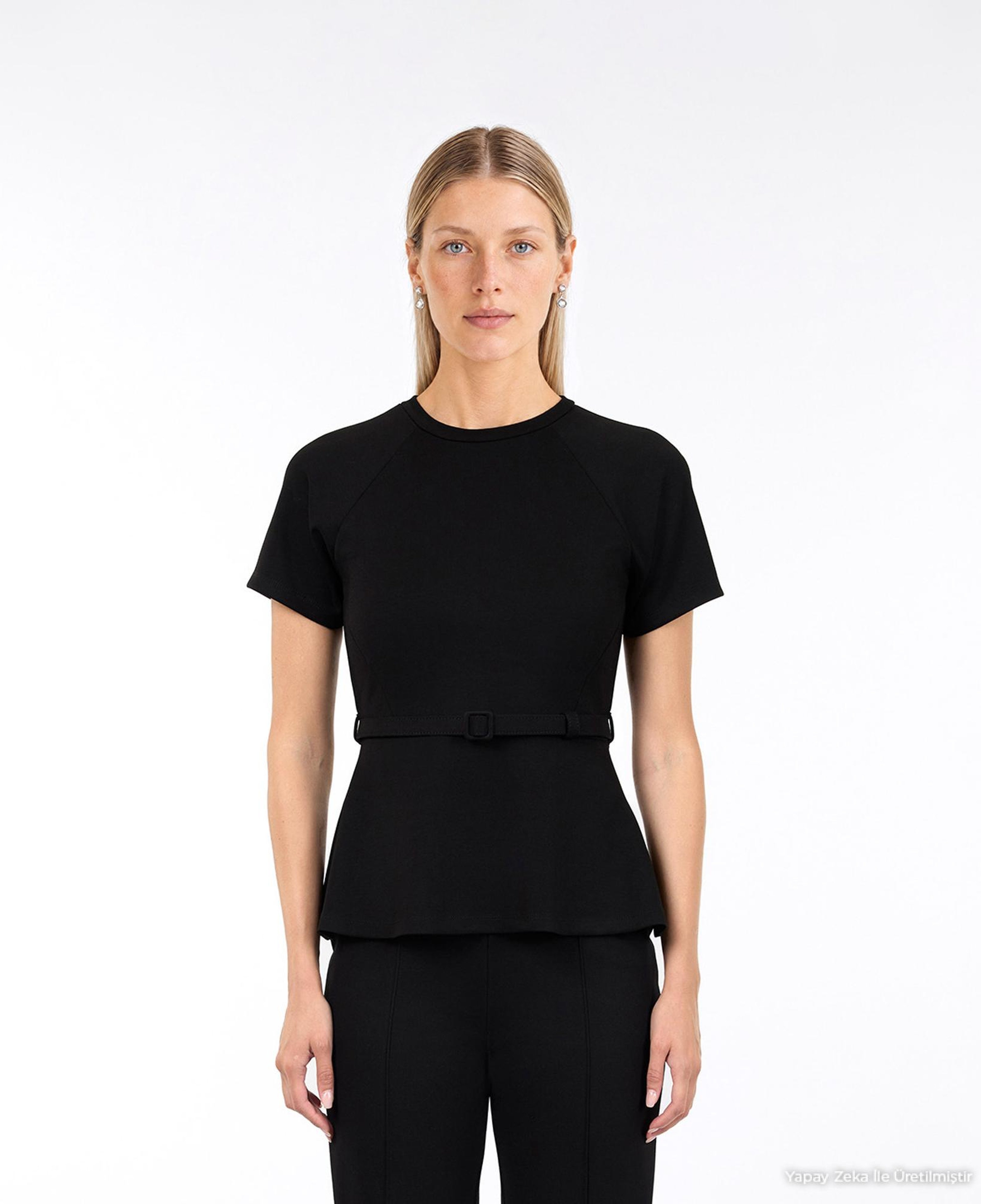 YARGICI Kemer Detaylı Kısa Kol T-shirt