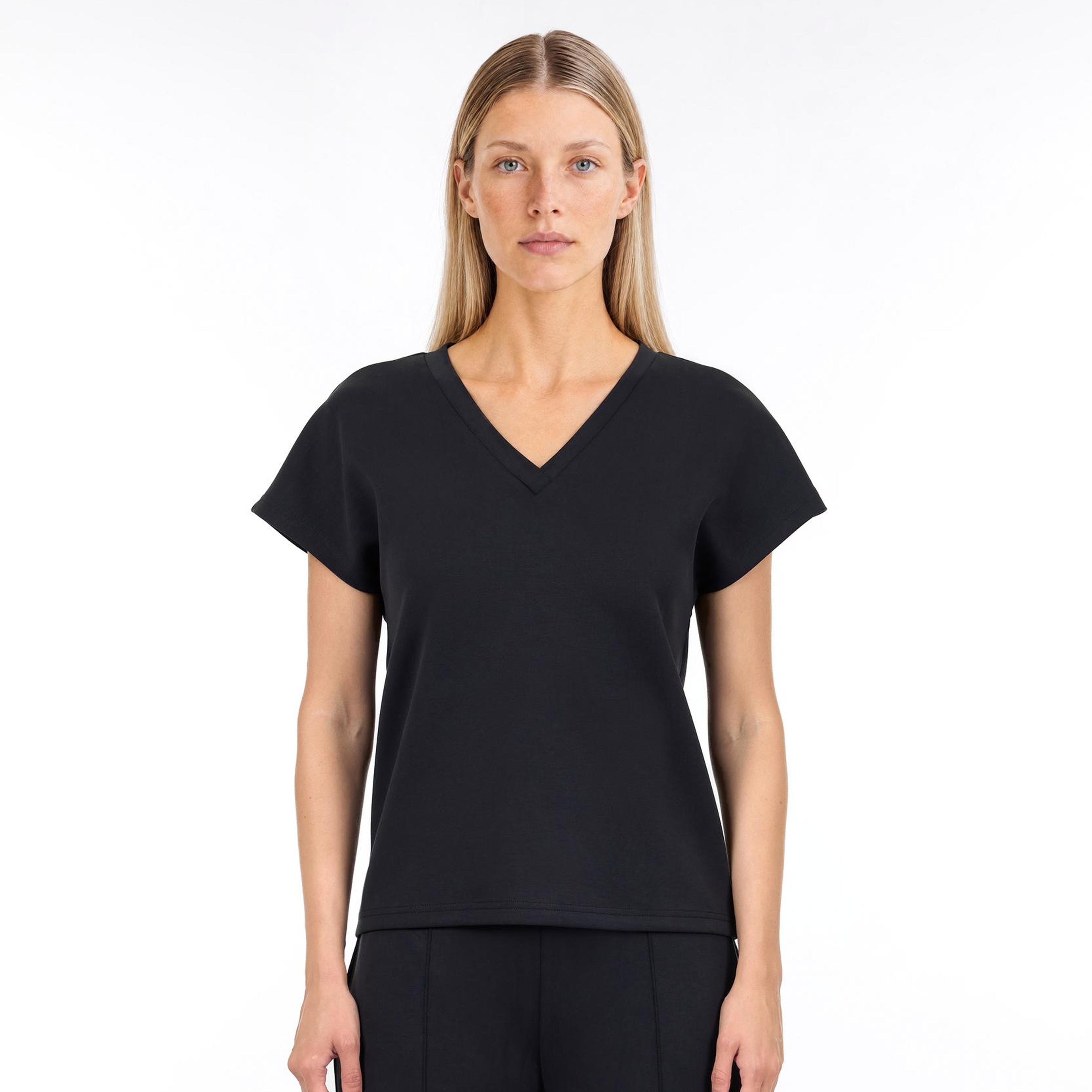 YARGICI Regular V Yaka Kısa Kol T-shirt
