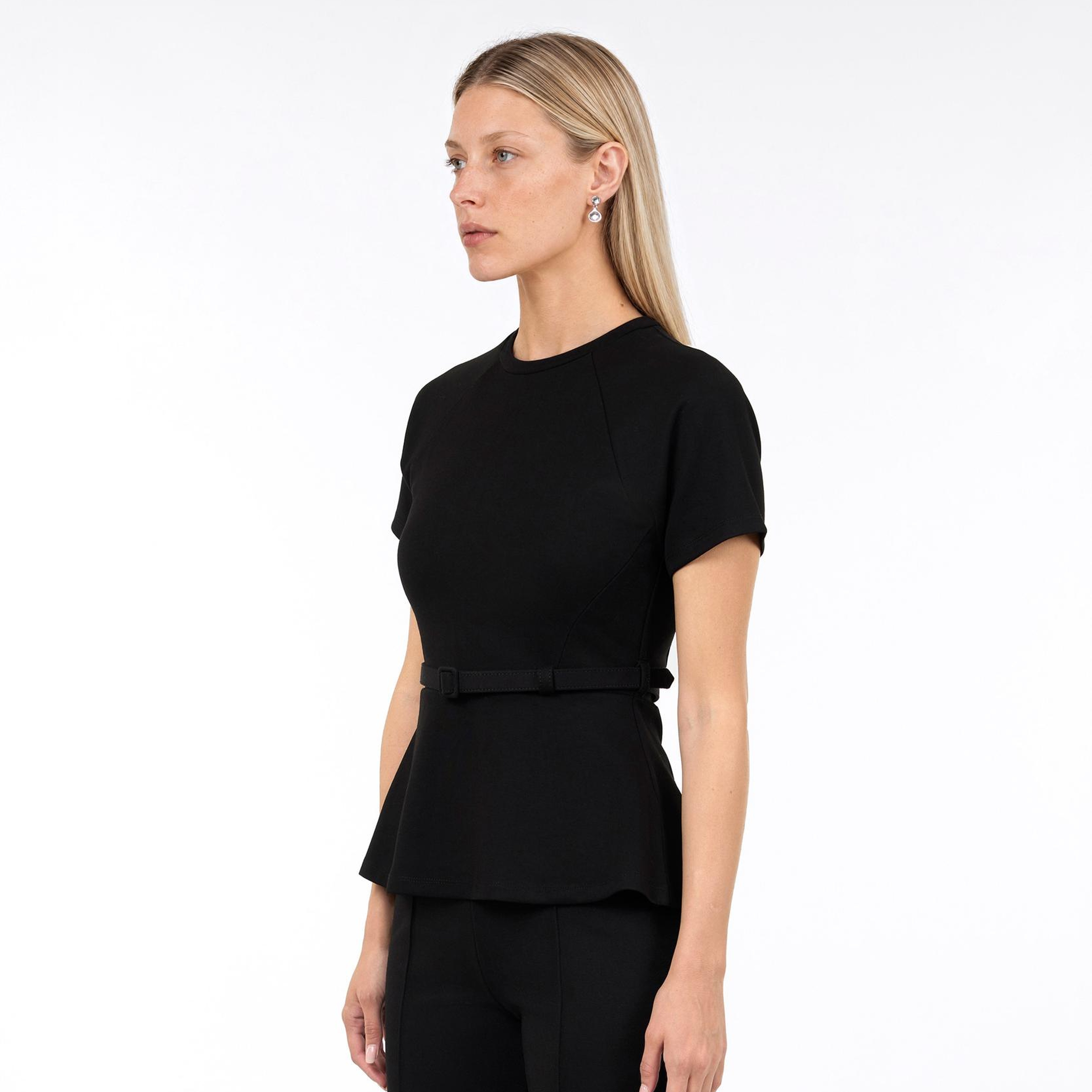 YARGICI Kemer Detaylı Kısa Kol T-shirt