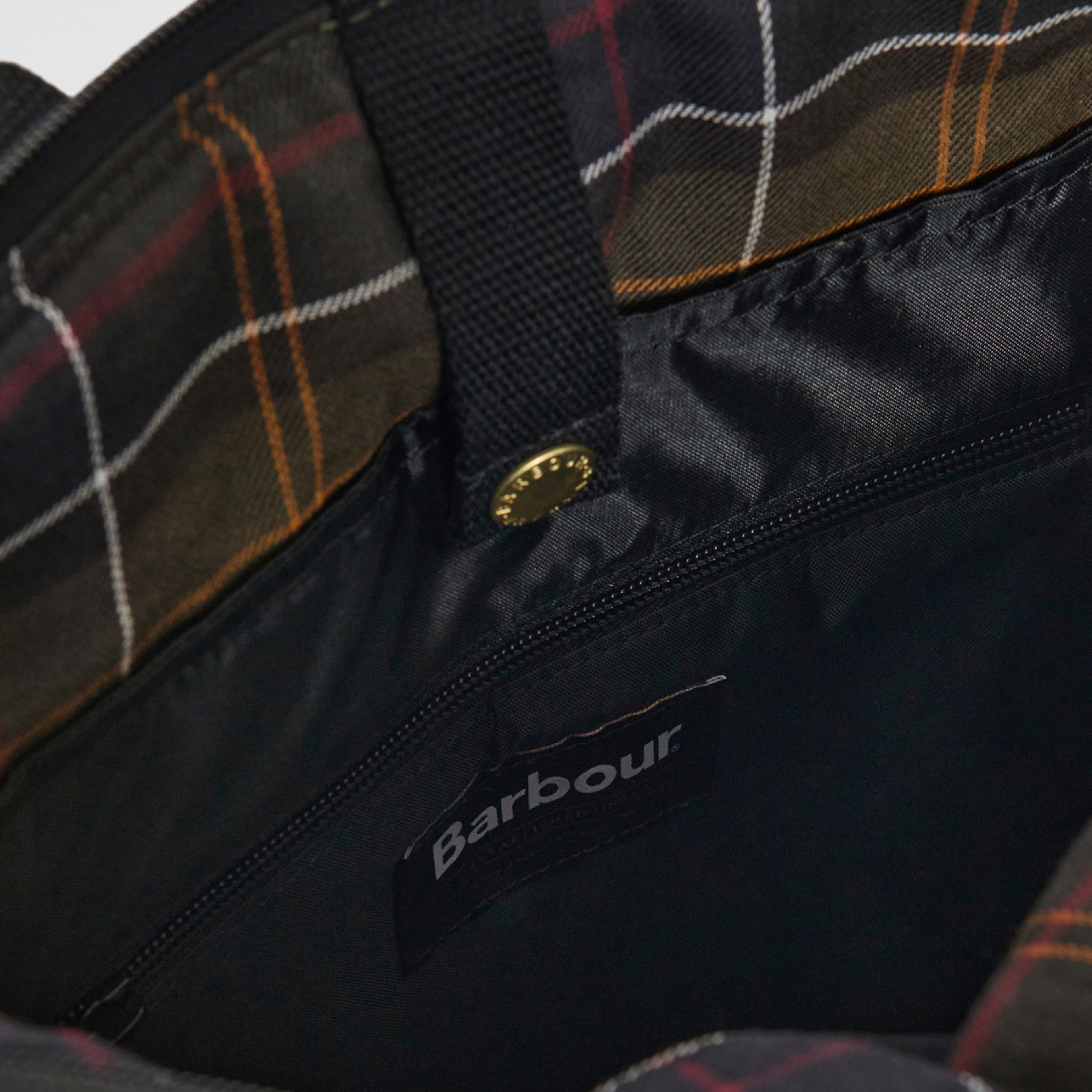 Barbour Field Tartan Yağlı Sırt Çantası