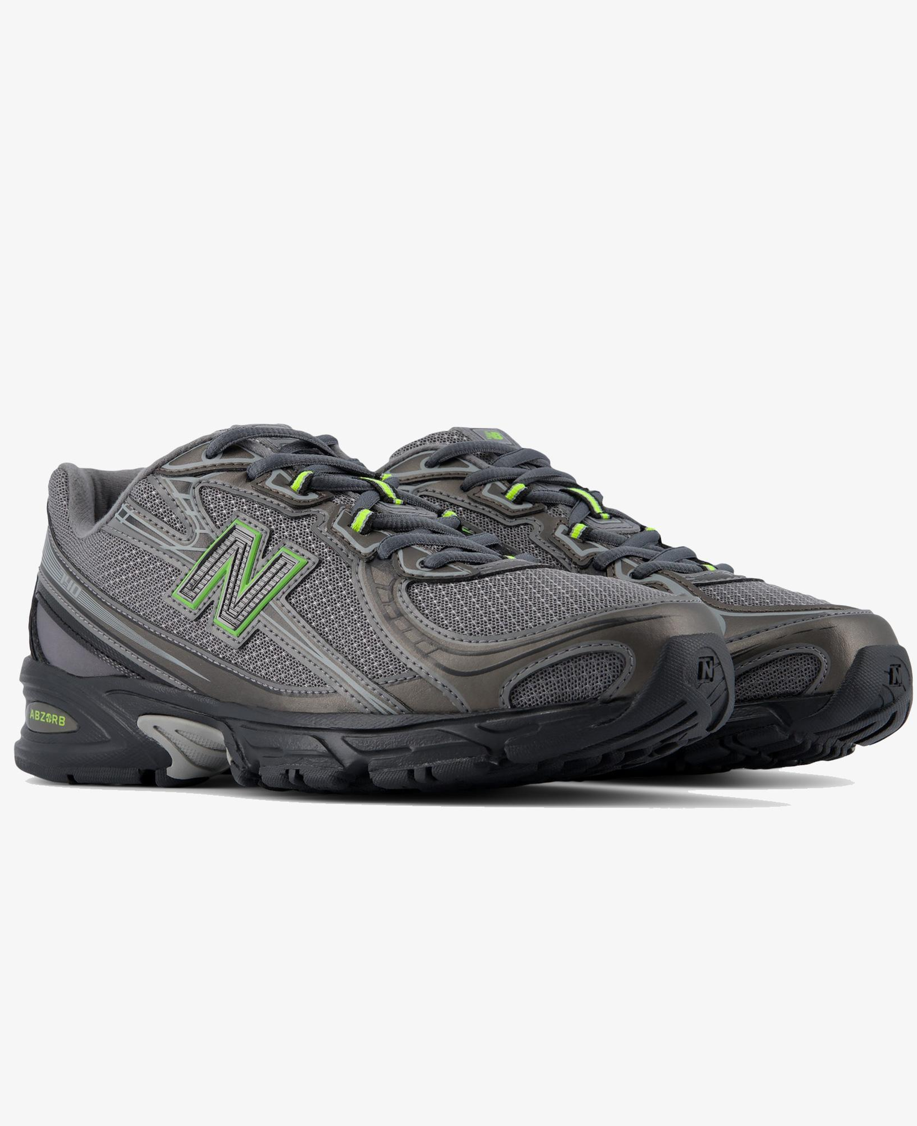 New Balance 740 Unisex Gri Spor Ayakkabı