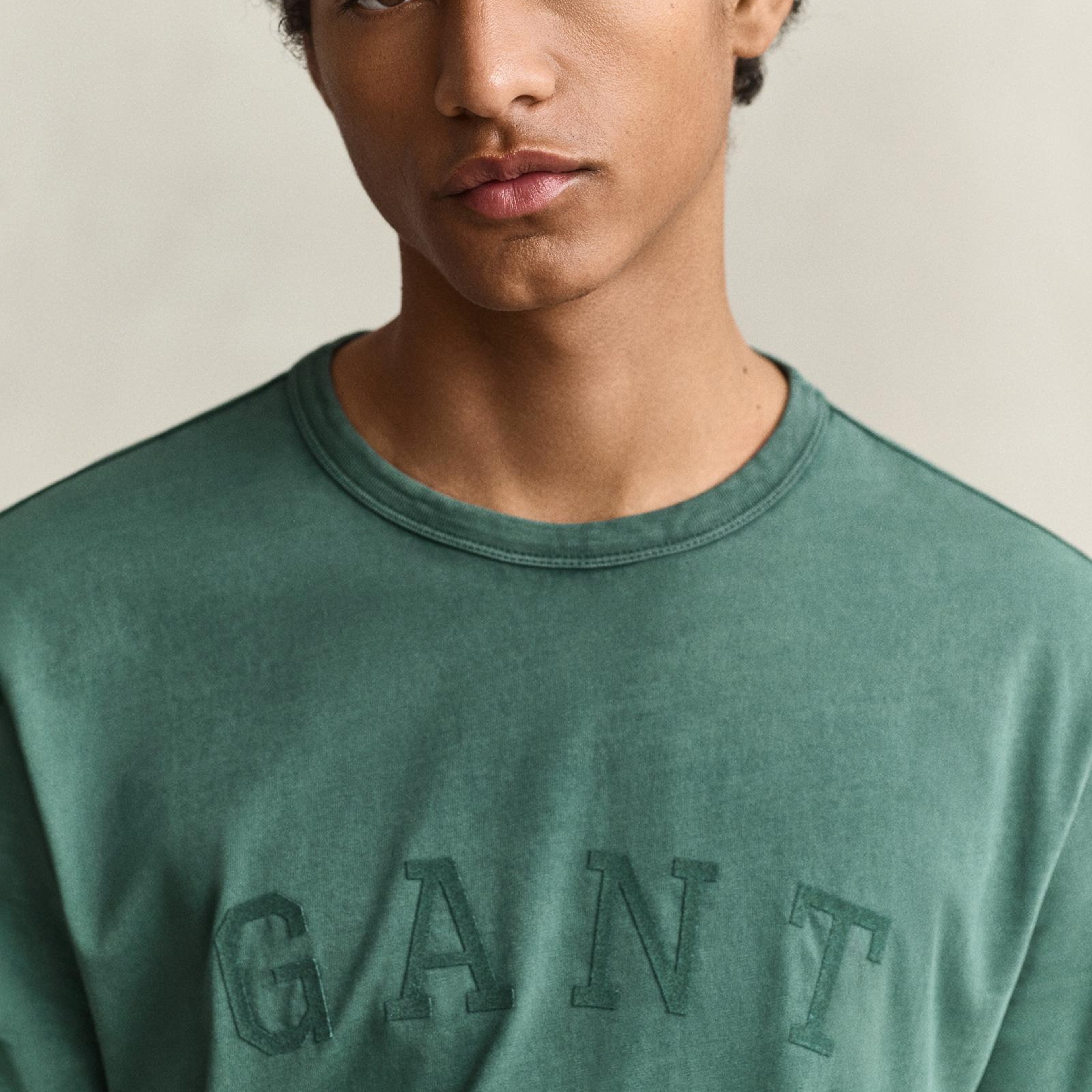 GANT Erkek Yeşil Regular Fit %100 Pamuk T-Shirt