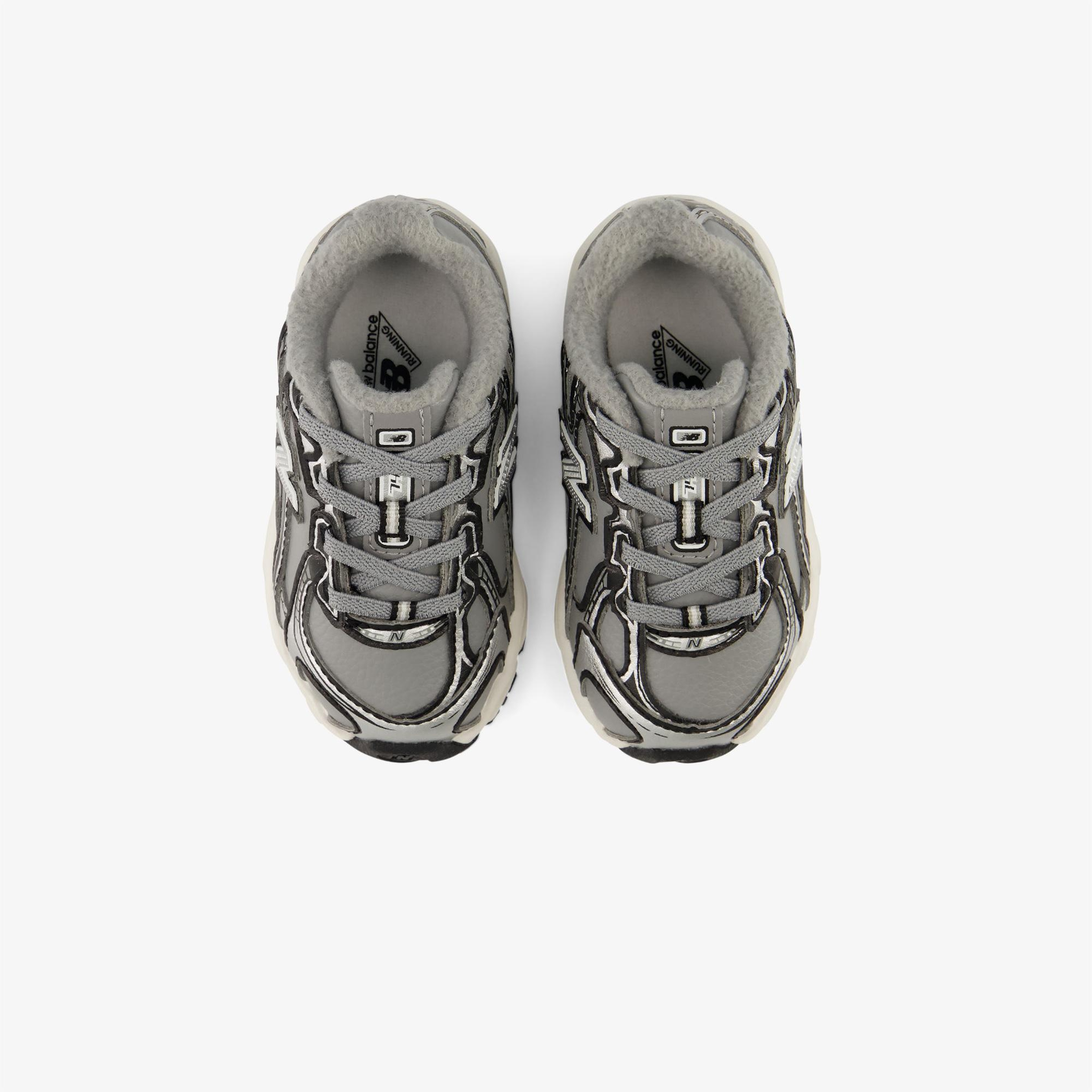 New Balance 740 Çocuk Gri Spor Ayakkabı